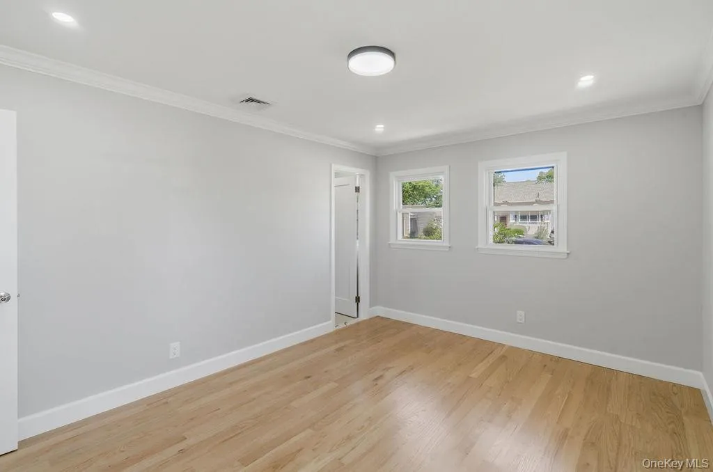 2934 Kinloch Road, Hempstead, NY, 4 Bedrooms Bedrooms, 7 Rooms Rooms,2 BathroomsBathrooms,Residential,For Rent,Kinloch,0,1009324 2934 Kinloch Road, Hempstead, NY, 4 Bedrooms Bedrooms, 7 Rooms Rooms,2 BathroomsBathrooms,Residential,For Rent,Kinloch,0,1009324