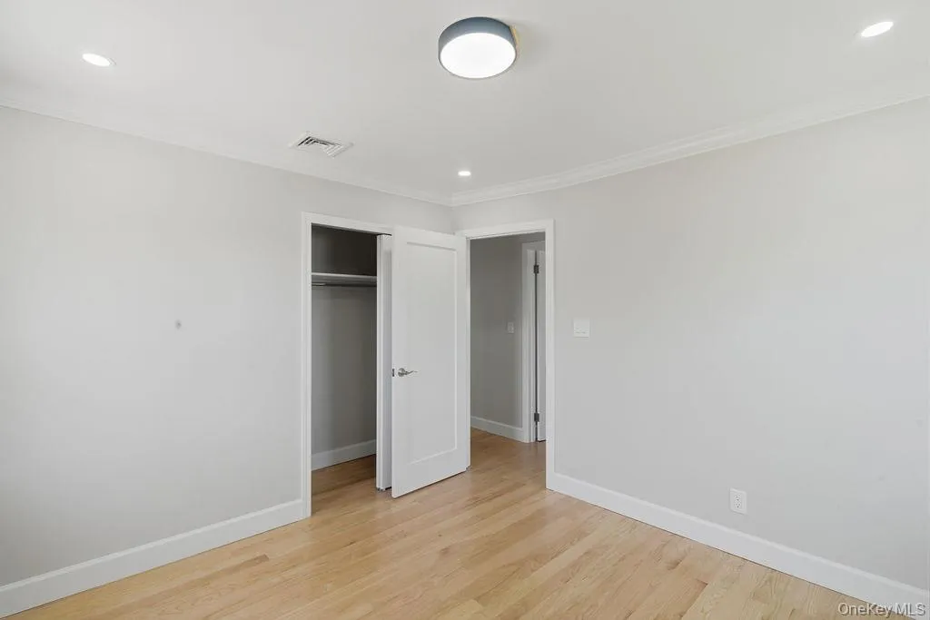 2934 Kinloch Road, Hempstead, NY, 4 Bedrooms Bedrooms, 7 Rooms Rooms,2 BathroomsBathrooms,Residential,For Rent,Kinloch,0,1009324 2934 Kinloch Road, Hempstead, NY, 4 Bedrooms Bedrooms, 7 Rooms Rooms,2 BathroomsBathrooms,Residential,For Rent,Kinloch,0,1009324