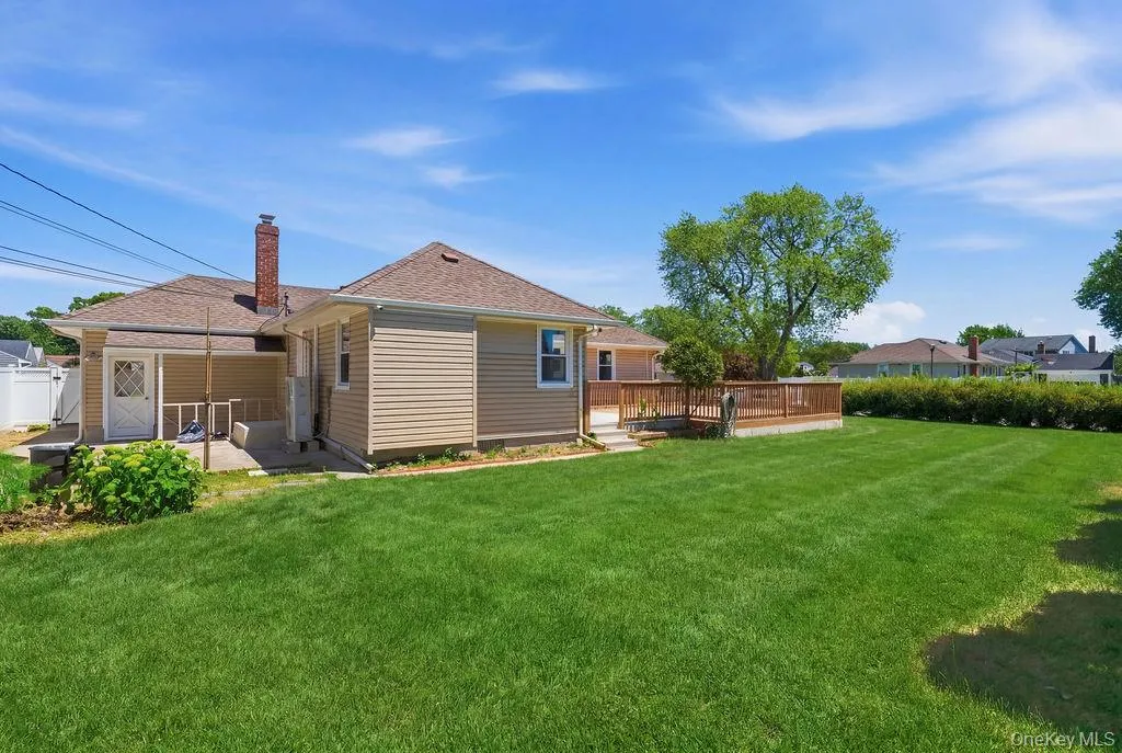 2934 Kinloch Road, Hempstead, NY, 4 Bedrooms Bedrooms, 7 Rooms Rooms,2 BathroomsBathrooms,Residential,For Rent,Kinloch,0,1009324 2934 Kinloch Road, Hempstead, NY, 4 Bedrooms Bedrooms, 7 Rooms Rooms,2 BathroomsBathrooms,Residential,For Rent,Kinloch,0,1009324