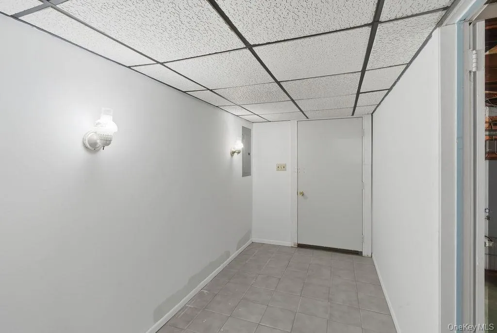 2934 Kinloch Road, Hempstead, NY, 4 Bedrooms Bedrooms, 7 Rooms Rooms,2 BathroomsBathrooms,Residential,For Rent,Kinloch,0,1009324 2934 Kinloch Road, Hempstead, NY, 4 Bedrooms Bedrooms, 7 Rooms Rooms,2 BathroomsBathrooms,Residential,For Rent,Kinloch,0,1009324