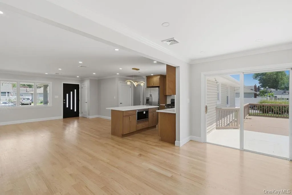 2934 Kinloch Road, Hempstead, NY, 4 Bedrooms Bedrooms, 7 Rooms Rooms,2 BathroomsBathrooms,Residential,For Rent,Kinloch,0,1009324 2934 Kinloch Road, Hempstead, NY, 4 Bedrooms Bedrooms, 7 Rooms Rooms,2 BathroomsBathrooms,Residential,For Rent,Kinloch,0,1009324