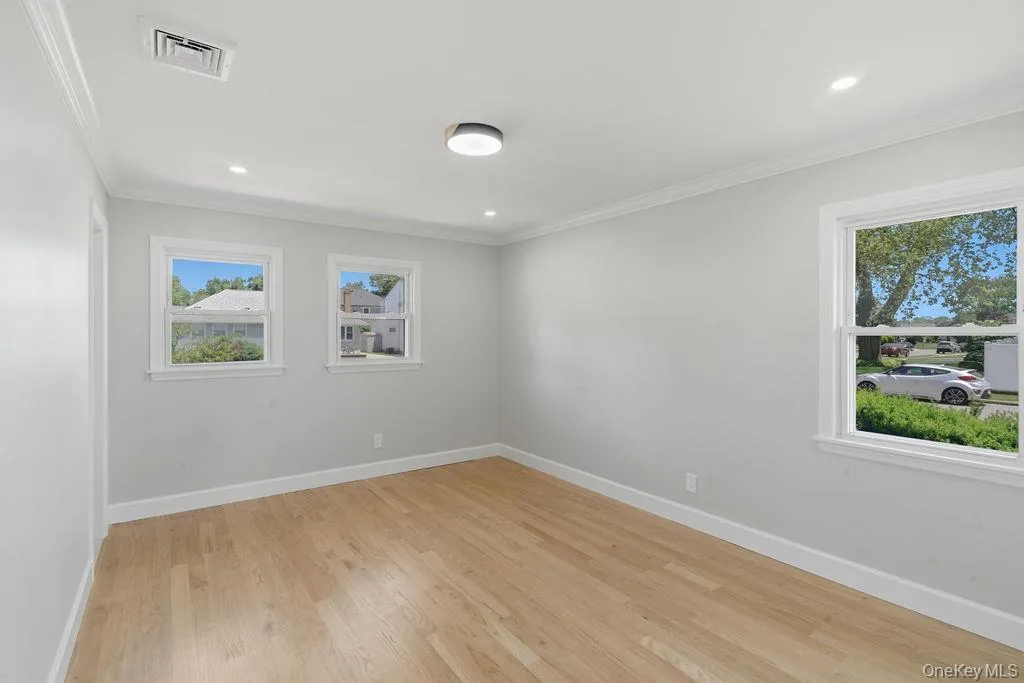 2934 Kinloch Road, Hempstead, NY, 4 Bedrooms Bedrooms, 7 Rooms Rooms,2 BathroomsBathrooms,Residential,For Rent,Kinloch,0,1009324 2934 Kinloch Road, Hempstead, NY, 4 Bedrooms Bedrooms, 7 Rooms Rooms,2 BathroomsBathrooms,Residential,For Rent,Kinloch,0,1009324