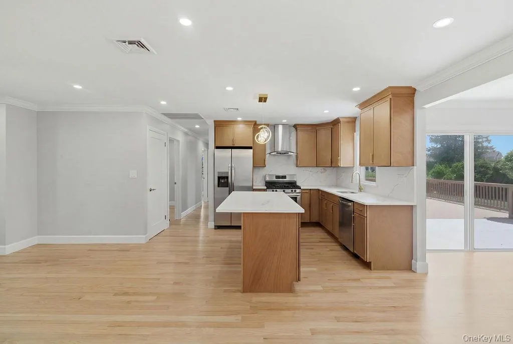 2934 Kinloch Road, Hempstead, NY, 4 Bedrooms Bedrooms, 7 Rooms Rooms,2 BathroomsBathrooms,Residential,For Rent,Kinloch,0,1009324 2934 Kinloch Road, Hempstead, NY, 4 Bedrooms Bedrooms, 7 Rooms Rooms,2 BathroomsBathrooms,Residential,For Rent,Kinloch,0,1009324