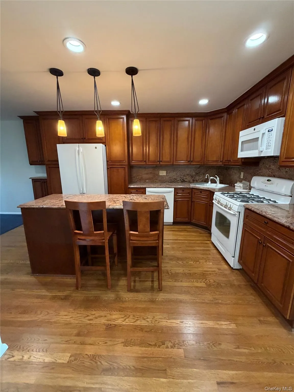 133 Broadway, Long Beach, NY, 3 Bedrooms Bedrooms, 6 Rooms Rooms,2 BathroomsBathrooms,Residential Lease,For Rent,Broadway,0,1009325 133 Broadway, Long Beach, NY, 3 Bedrooms Bedrooms, 6 Rooms Rooms,2 BathroomsBathrooms,Residential Lease,For Rent,Broadway,0,1009325