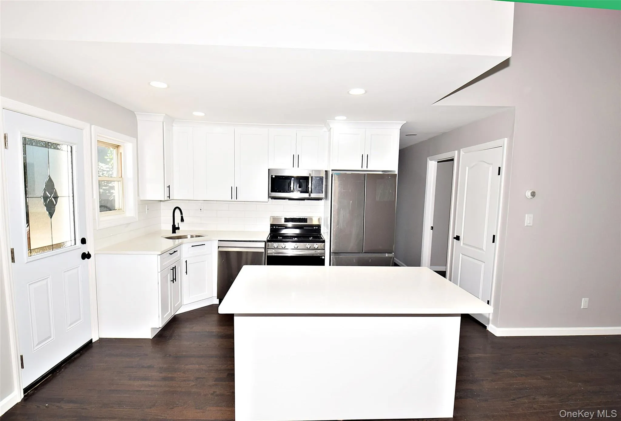 235 1st Street, Babylon, NY, 4 Bedrooms Bedrooms, 6 Rooms Rooms,2 BathroomsBathrooms,Residential,For Rent,1st,0,1009327 235 1st Street, Babylon, NY, 4 Bedrooms Bedrooms, 6 Rooms Rooms,2 BathroomsBathrooms,Residential,For Rent,1st,0,1009327