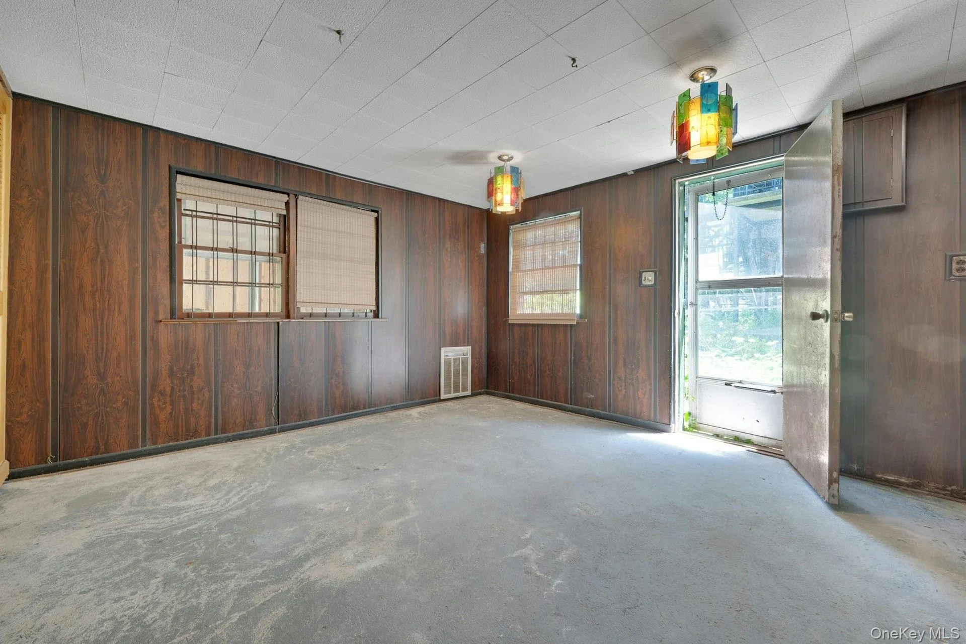 14 Gerri Lane, Yonkers, NY, 3 Bedrooms Bedrooms, 8 Rooms Rooms,1 BathroomBathrooms,Residential,For Rent,Gerri,0,1009330 14 Gerri Lane, Yonkers, NY, 3 Bedrooms Bedrooms, 8 Rooms Rooms,1 BathroomBathrooms,Residential,For Rent,Gerri,0,1009330