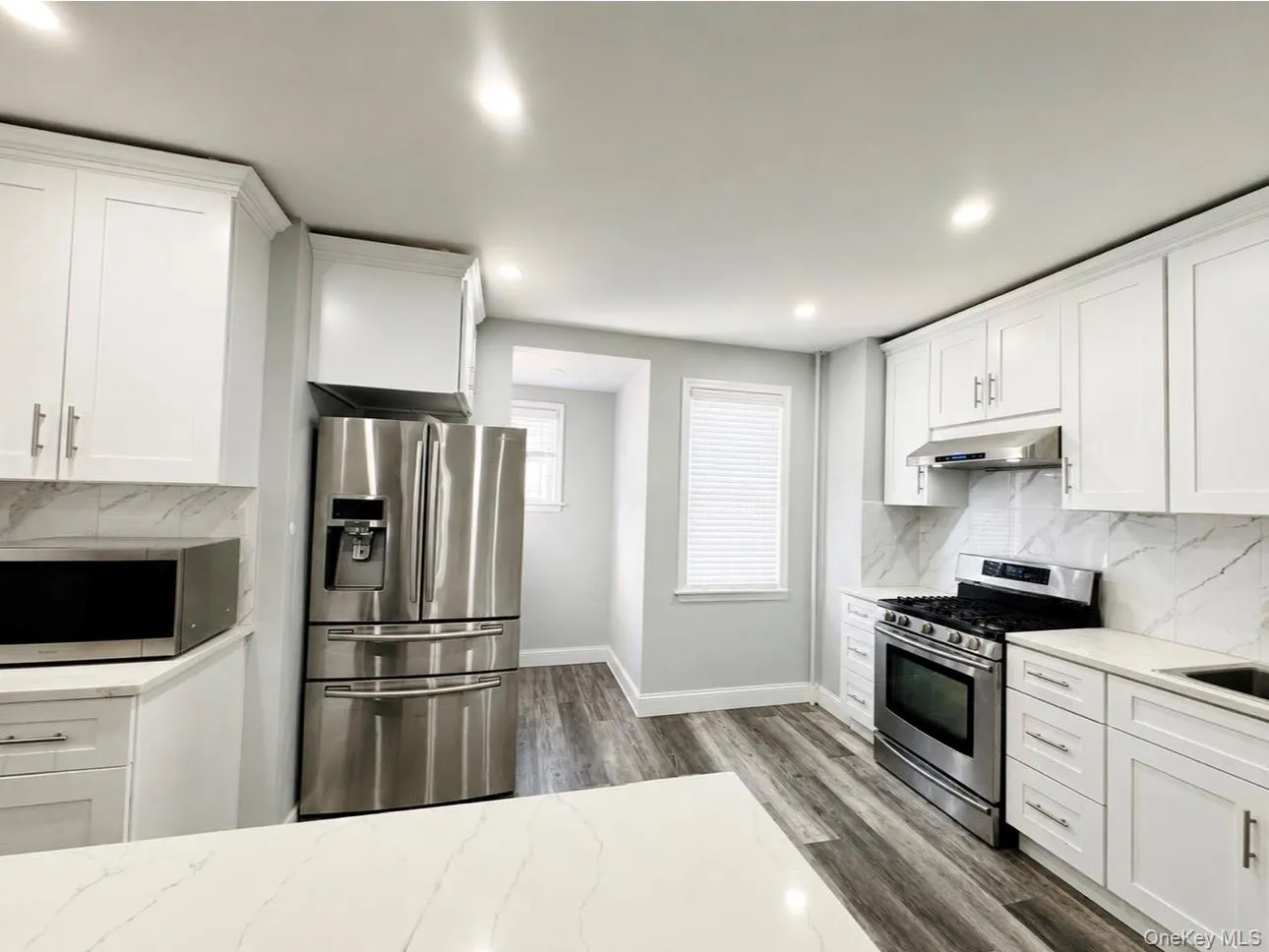 6220 80th Road, New York, NY, 4 Bedrooms Bedrooms, 5 Rooms Rooms,3 BathroomsBathrooms,Residential,For Rent,80th,0,1009331 6220 80th Road, New York, NY, 4 Bedrooms Bedrooms, 5 Rooms Rooms,3 BathroomsBathrooms,Residential,For Rent,80th,0,1009331