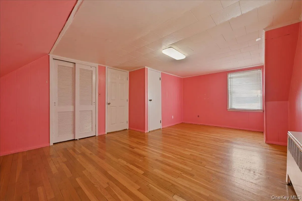 Bonus Room Two, Top Floor Bonus Room Two, Top Floor
