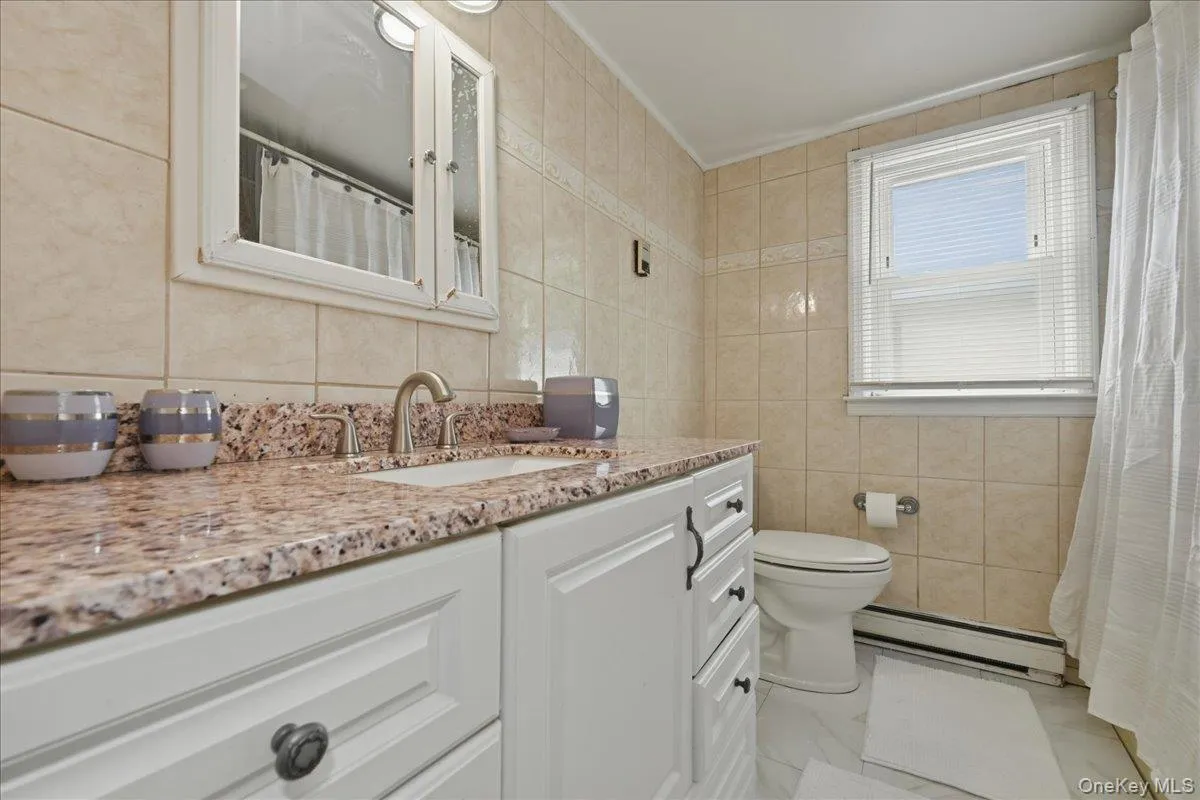 Bathroom Top Floor Bathroom Top Floor
