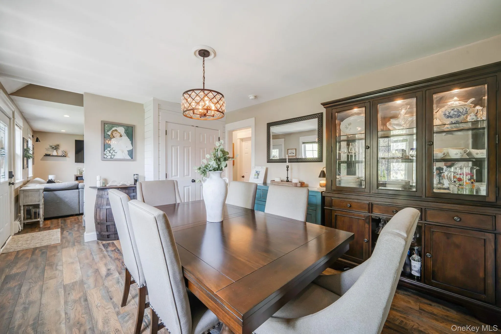 51 Lake Drive, Brookhaven, NY, 3 Bedrooms Bedrooms, 6 Rooms Rooms,2 BathroomsBathrooms,Residential,For Rent,Lake,0,1009335 51 Lake Drive, Brookhaven, NY, 3 Bedrooms Bedrooms, 6 Rooms Rooms,2 BathroomsBathrooms,Residential,For Rent,Lake,0,1009335