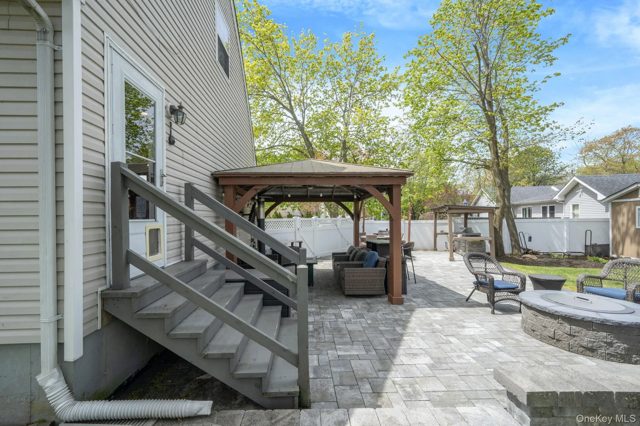 51 Lake Drive, Brookhaven, NY, 3 Bedrooms Bedrooms, 6 Rooms Rooms,2 BathroomsBathrooms,Residential,For Rent,Lake,0,1009335 51 Lake Drive, Brookhaven, NY, 3 Bedrooms Bedrooms, 6 Rooms Rooms,2 BathroomsBathrooms,Residential,For Rent,Lake,0,1009335