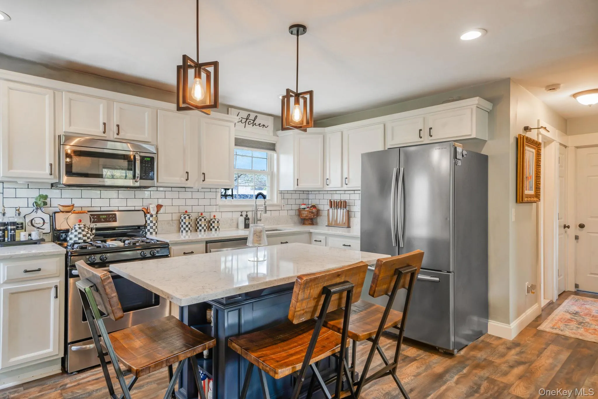51 Lake Drive, Brookhaven, NY, 3 Bedrooms Bedrooms, 6 Rooms Rooms,2 BathroomsBathrooms,Residential,For Rent,Lake,0,1009335 51 Lake Drive, Brookhaven, NY, 3 Bedrooms Bedrooms, 6 Rooms Rooms,2 BathroomsBathrooms,Residential,For Rent,Lake,0,1009335