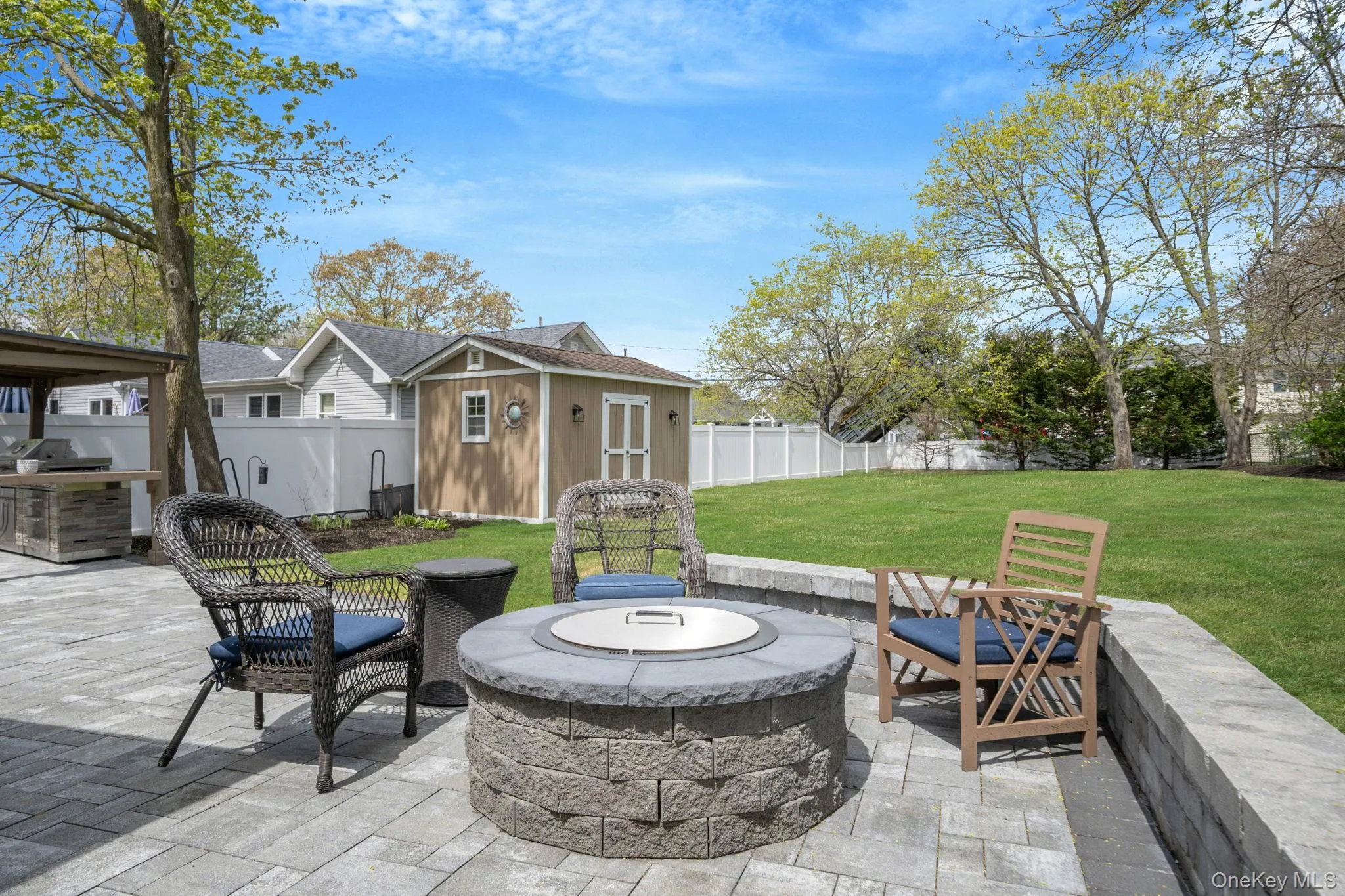 51 Lake Drive, Brookhaven, NY, 3 Bedrooms Bedrooms, 6 Rooms Rooms,2 BathroomsBathrooms,Residential,For Rent,Lake,0,1009335 51 Lake Drive, Brookhaven, NY, 3 Bedrooms Bedrooms, 6 Rooms Rooms,2 BathroomsBathrooms,Residential,For Rent,Lake,0,1009335