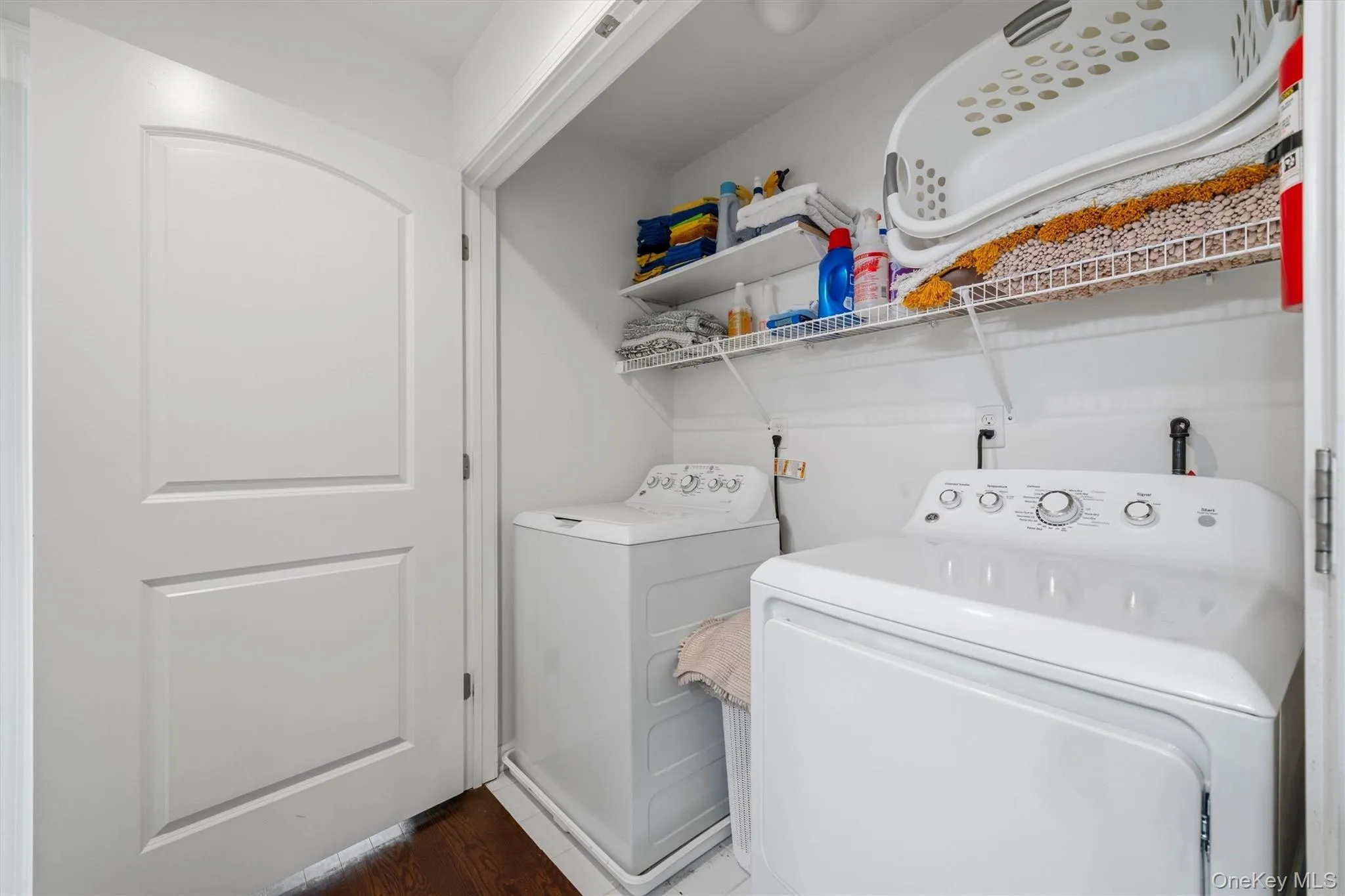 93 Meadow View Drive, Middletown, NY, 3 Bedrooms Bedrooms, 9 Rooms Rooms,3 BathroomsBathrooms,Residential,For Rent,Meadow View,0,1009337 93 Meadow View Drive, Middletown, NY, 3 Bedrooms Bedrooms, 9 Rooms Rooms,3 BathroomsBathrooms,Residential,For Rent,Meadow View,0,1009337