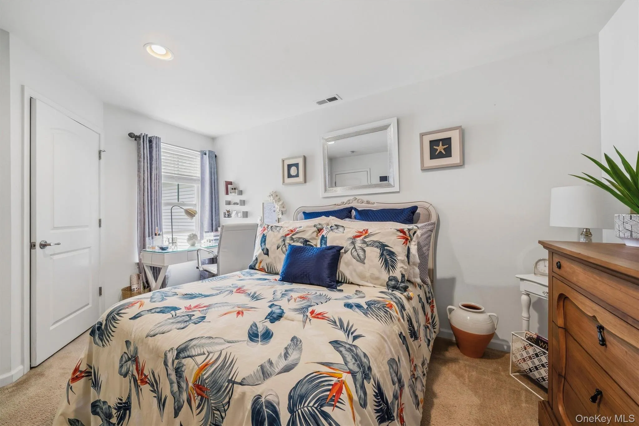 93 Meadow View Drive, Middletown, NY, 3 Bedrooms Bedrooms, 9 Rooms Rooms,3 BathroomsBathrooms,Residential,For Rent,Meadow View,0,1009337 93 Meadow View Drive, Middletown, NY, 3 Bedrooms Bedrooms, 9 Rooms Rooms,3 BathroomsBathrooms,Residential,For Rent,Meadow View,0,1009337