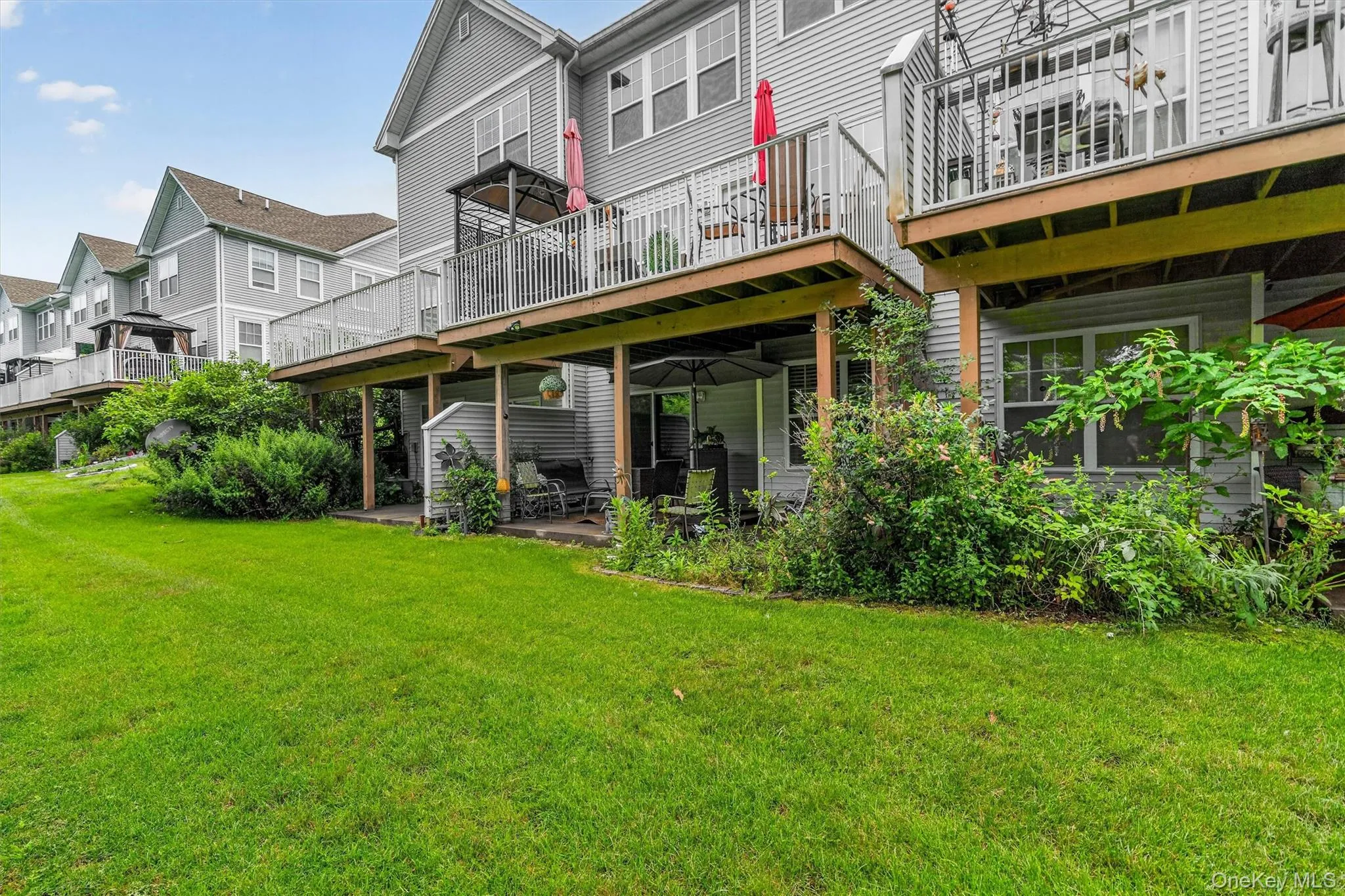 93 Meadow View Drive, Middletown, NY, 3 Bedrooms Bedrooms, 9 Rooms Rooms,3 BathroomsBathrooms,Residential,For Rent,Meadow View,0,1009337 93 Meadow View Drive, Middletown, NY, 3 Bedrooms Bedrooms, 9 Rooms Rooms,3 BathroomsBathrooms,Residential,For Rent,Meadow View,0,1009337