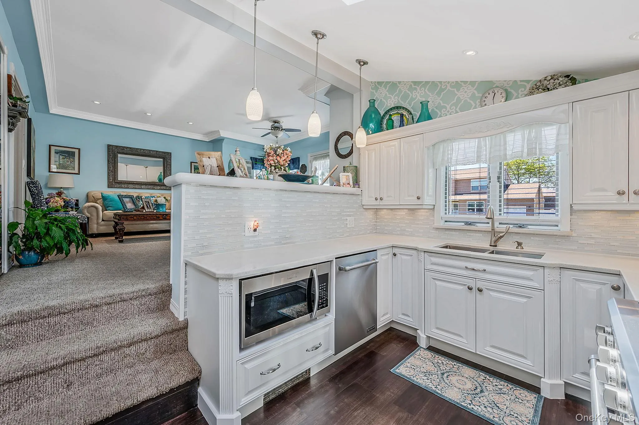 590 7th Street, Babylon, NY, 2 Bedrooms Bedrooms, 6 Rooms Rooms,1 BathroomBathrooms,Residential,For Rent,7th,0,1009340 590 7th Street, Babylon, NY, 2 Bedrooms Bedrooms, 6 Rooms Rooms,1 BathroomBathrooms,Residential,For Rent,7th,0,1009340