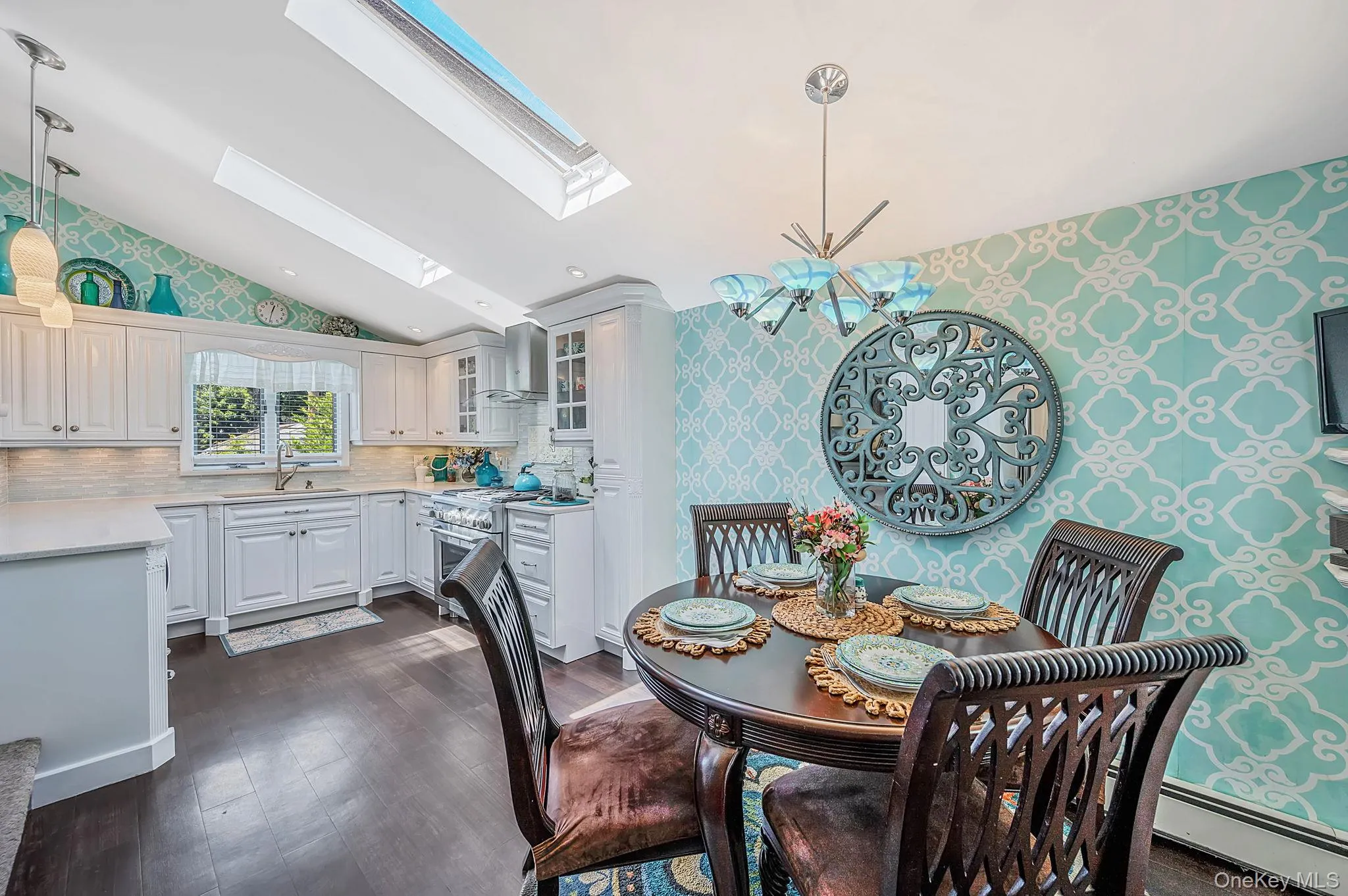 590 7th Street, Babylon, NY, 2 Bedrooms Bedrooms, 6 Rooms Rooms,1 BathroomBathrooms,Residential,For Rent,7th,0,1009340 590 7th Street, Babylon, NY, 2 Bedrooms Bedrooms, 6 Rooms Rooms,1 BathroomBathrooms,Residential,For Rent,7th,0,1009340