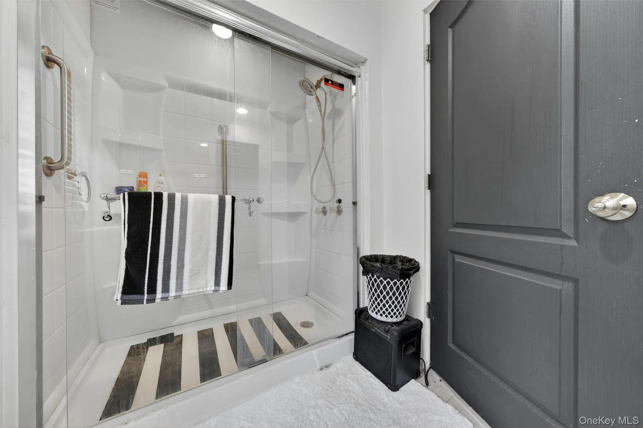 50 Schneider Avenue, Highlands, NY, 2 Bedrooms Bedrooms, 6 Rooms Rooms,1 BathroomBathrooms,Residential,For Rent,Schneider,0,1009342 50 Schneider Avenue, Highlands, NY, 2 Bedrooms Bedrooms, 6 Rooms Rooms,1 BathroomBathrooms,Residential,For Rent,Schneider,0,1009342