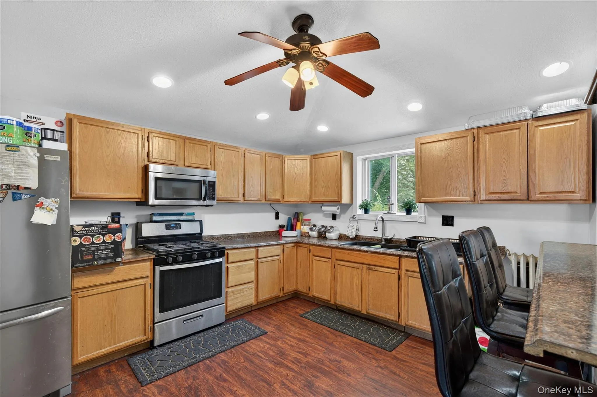 50 Schneider Avenue, Highlands, NY, 2 Bedrooms Bedrooms, 6 Rooms Rooms,1 BathroomBathrooms,Residential,For Rent,Schneider,0,1009342 50 Schneider Avenue, Highlands, NY, 2 Bedrooms Bedrooms, 6 Rooms Rooms,1 BathroomBathrooms,Residential,For Rent,Schneider,0,1009342