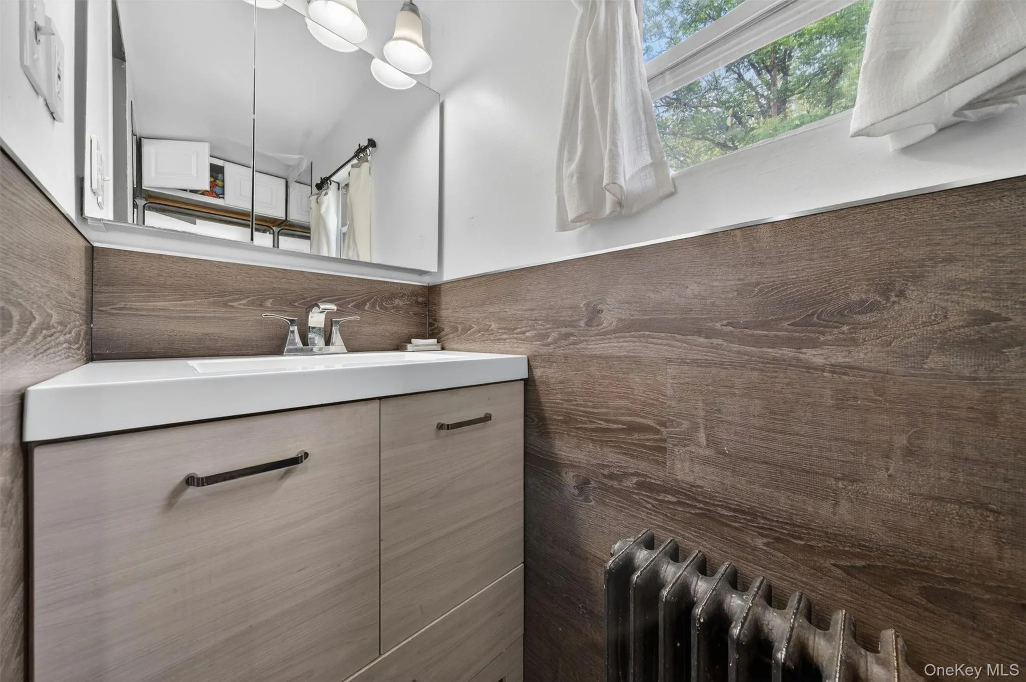 50 Schneider Avenue, Highlands, NY, 2 Bedrooms Bedrooms, 6 Rooms Rooms,1 BathroomBathrooms,Residential,For Rent,Schneider,0,1009342 50 Schneider Avenue, Highlands, NY, 2 Bedrooms Bedrooms, 6 Rooms Rooms,1 BathroomBathrooms,Residential,For Rent,Schneider,0,1009342