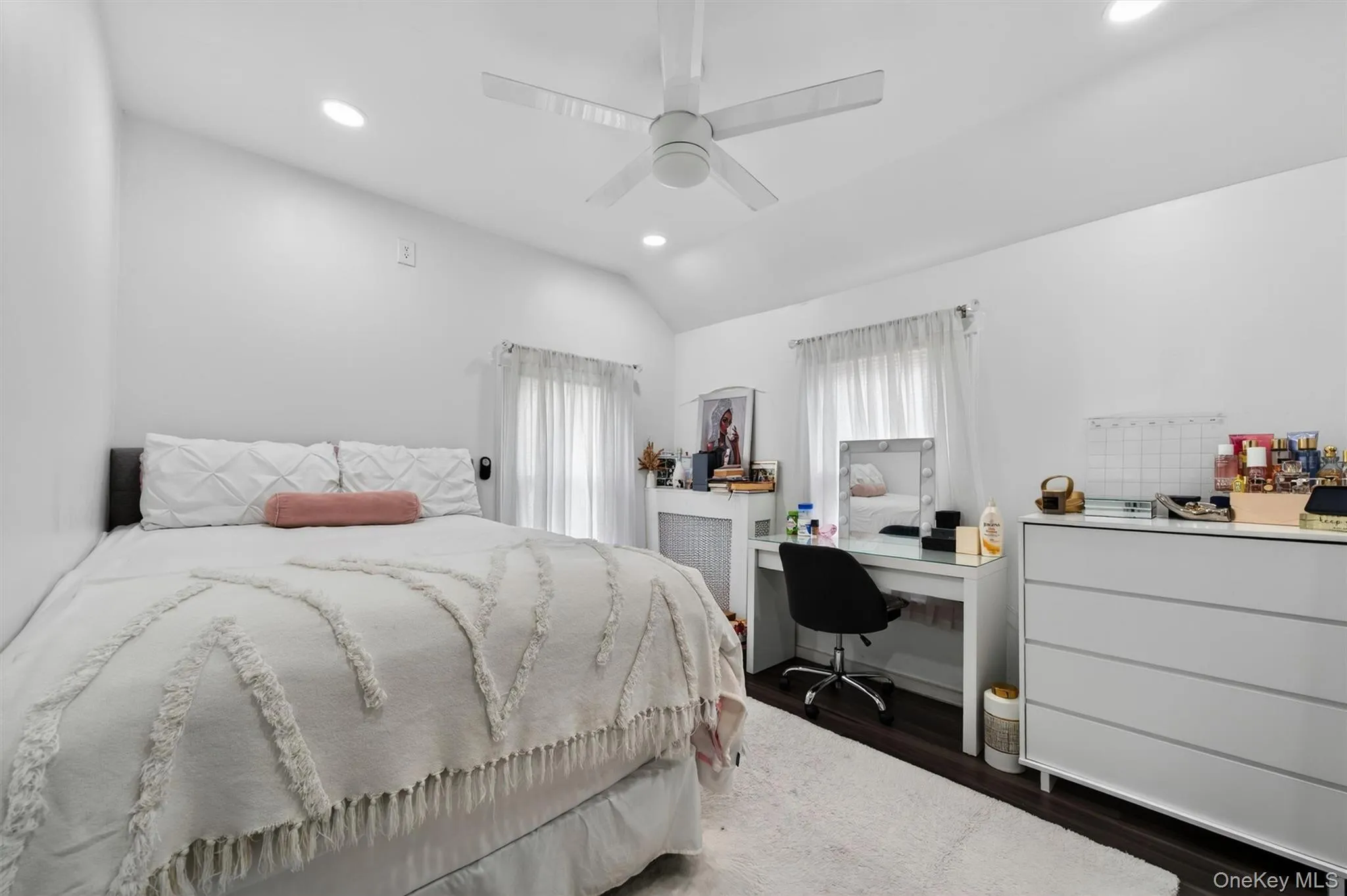 50 Schneider Avenue, Highlands, NY, 2 Bedrooms Bedrooms, 6 Rooms Rooms,1 BathroomBathrooms,Residential,For Rent,Schneider,0,1009342 50 Schneider Avenue, Highlands, NY, 2 Bedrooms Bedrooms, 6 Rooms Rooms,1 BathroomBathrooms,Residential,For Rent,Schneider,0,1009342