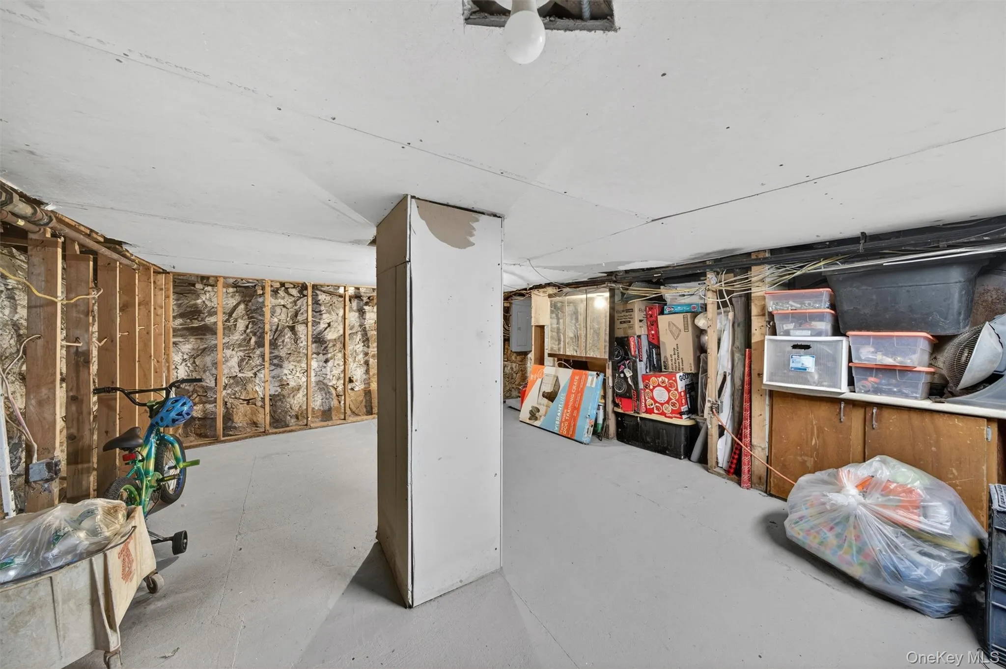 50 Schneider Avenue, Highlands, NY, 2 Bedrooms Bedrooms, 6 Rooms Rooms,1 BathroomBathrooms,Residential,For Rent,Schneider,0,1009342 50 Schneider Avenue, Highlands, NY, 2 Bedrooms Bedrooms, 6 Rooms Rooms,1 BathroomBathrooms,Residential,For Rent,Schneider,0,1009342