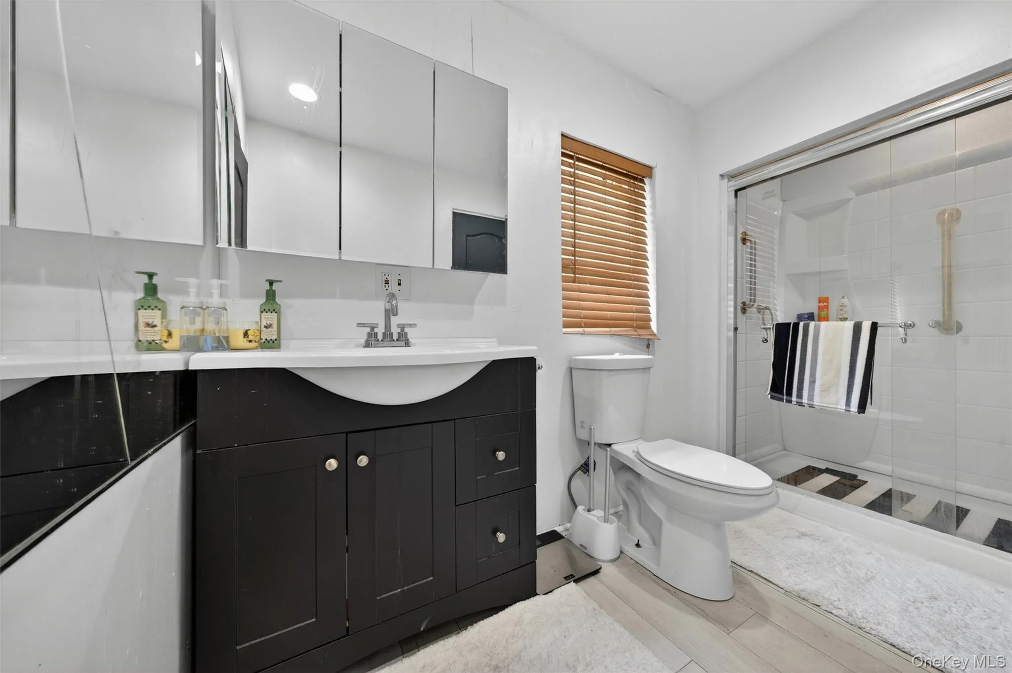 50 Schneider Avenue, Highlands, NY, 2 Bedrooms Bedrooms, 6 Rooms Rooms,1 BathroomBathrooms,Residential,For Rent,Schneider,0,1009342 50 Schneider Avenue, Highlands, NY, 2 Bedrooms Bedrooms, 6 Rooms Rooms,1 BathroomBathrooms,Residential,For Rent,Schneider,0,1009342