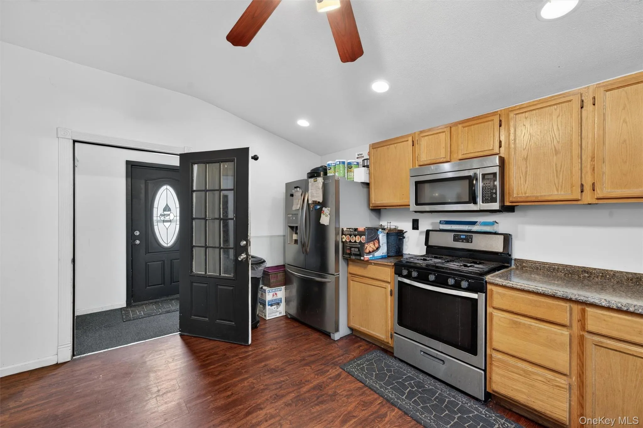 50 Schneider Avenue, Highlands, NY, 2 Bedrooms Bedrooms, 6 Rooms Rooms,1 BathroomBathrooms,Residential,For Rent,Schneider,0,1009342 50 Schneider Avenue, Highlands, NY, 2 Bedrooms Bedrooms, 6 Rooms Rooms,1 BathroomBathrooms,Residential,For Rent,Schneider,0,1009342