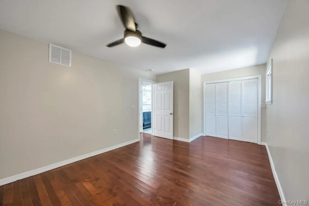 29 Pearsall Street, Babylon, NY, 4 Bedrooms Bedrooms, 7 Rooms Rooms,2 BathroomsBathrooms,Residential,For Rent,Pearsall,0,1009346 29 Pearsall Street, Babylon, NY, 4 Bedrooms Bedrooms, 7 Rooms Rooms,2 BathroomsBathrooms,Residential,For Rent,Pearsall,0,1009346