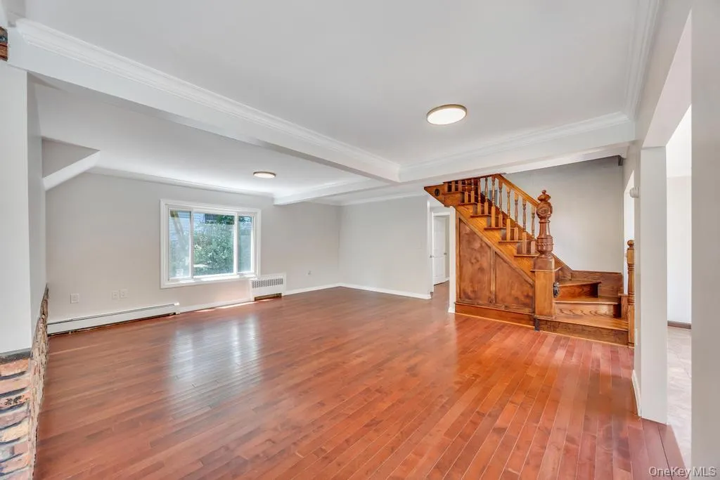 29 Pearsall Street, Babylon, NY, 4 Bedrooms Bedrooms, 7 Rooms Rooms,2 BathroomsBathrooms,Residential,For Rent,Pearsall,0,1009346 29 Pearsall Street, Babylon, NY, 4 Bedrooms Bedrooms, 7 Rooms Rooms,2 BathroomsBathrooms,Residential,For Rent,Pearsall,0,1009346