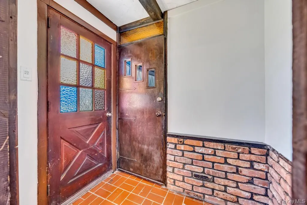 29 Pearsall Street, Babylon, NY, 4 Bedrooms Bedrooms, 7 Rooms Rooms,2 BathroomsBathrooms,Residential,For Rent,Pearsall,0,1009346 29 Pearsall Street, Babylon, NY, 4 Bedrooms Bedrooms, 7 Rooms Rooms,2 BathroomsBathrooms,Residential,For Rent,Pearsall,0,1009346