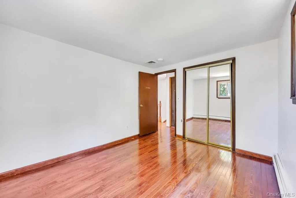 29 Pearsall Street, Babylon, NY, 4 Bedrooms Bedrooms, 7 Rooms Rooms,2 BathroomsBathrooms,Residential,For Rent,Pearsall,0,1009346 29 Pearsall Street, Babylon, NY, 4 Bedrooms Bedrooms, 7 Rooms Rooms,2 BathroomsBathrooms,Residential,For Rent,Pearsall,0,1009346