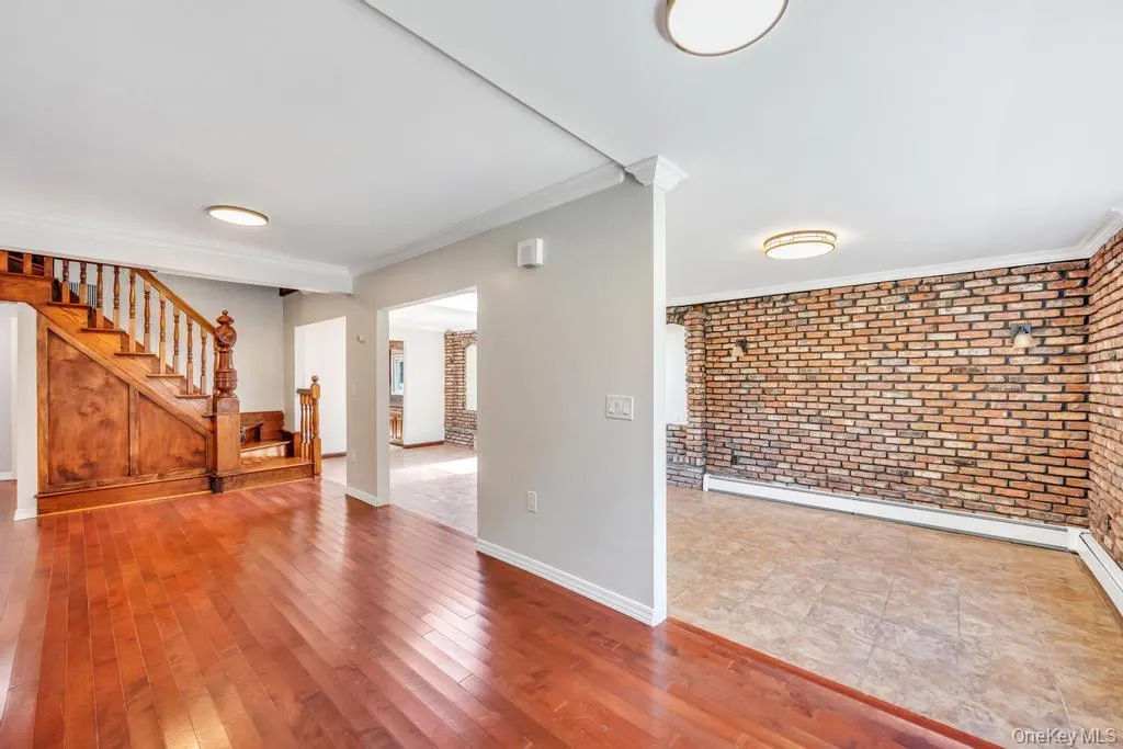 29 Pearsall Street, Babylon, NY, 4 Bedrooms Bedrooms, 7 Rooms Rooms,2 BathroomsBathrooms,Residential,For Rent,Pearsall,0,1009346 29 Pearsall Street, Babylon, NY, 4 Bedrooms Bedrooms, 7 Rooms Rooms,2 BathroomsBathrooms,Residential,For Rent,Pearsall,0,1009346