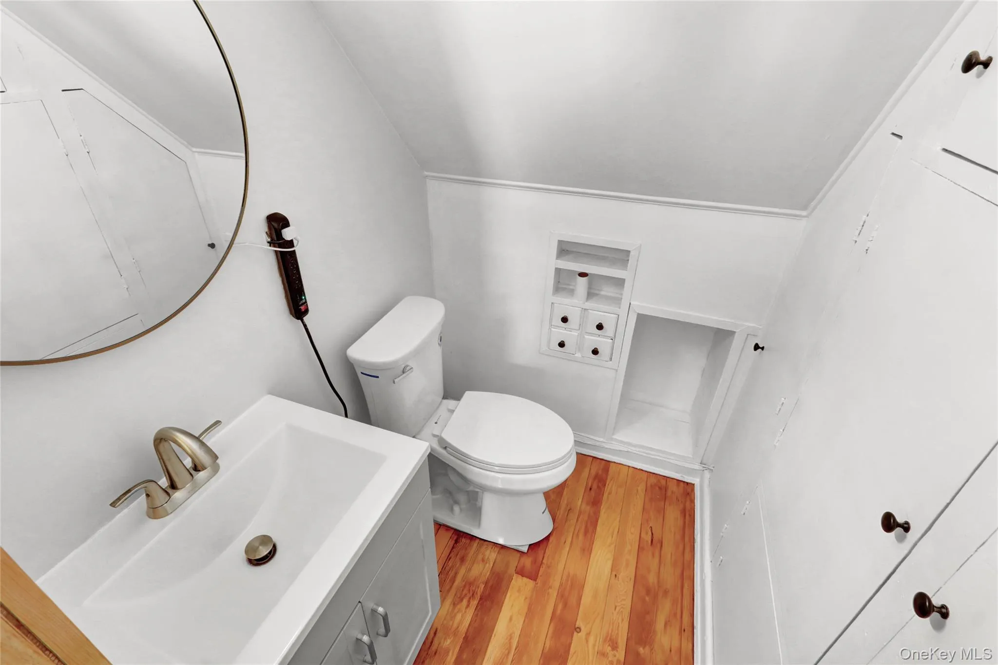 322 Harvard Road, Hempstead, NY, 4 Bedrooms Bedrooms, 7 Rooms Rooms,1 BathroomBathrooms,Residential Lease,For Rent,Harvard,0,1009348 322 Harvard Road, Hempstead, NY, 4 Bedrooms Bedrooms, 7 Rooms Rooms,1 BathroomBathrooms,Residential Lease,For Rent,Harvard,0,1009348
