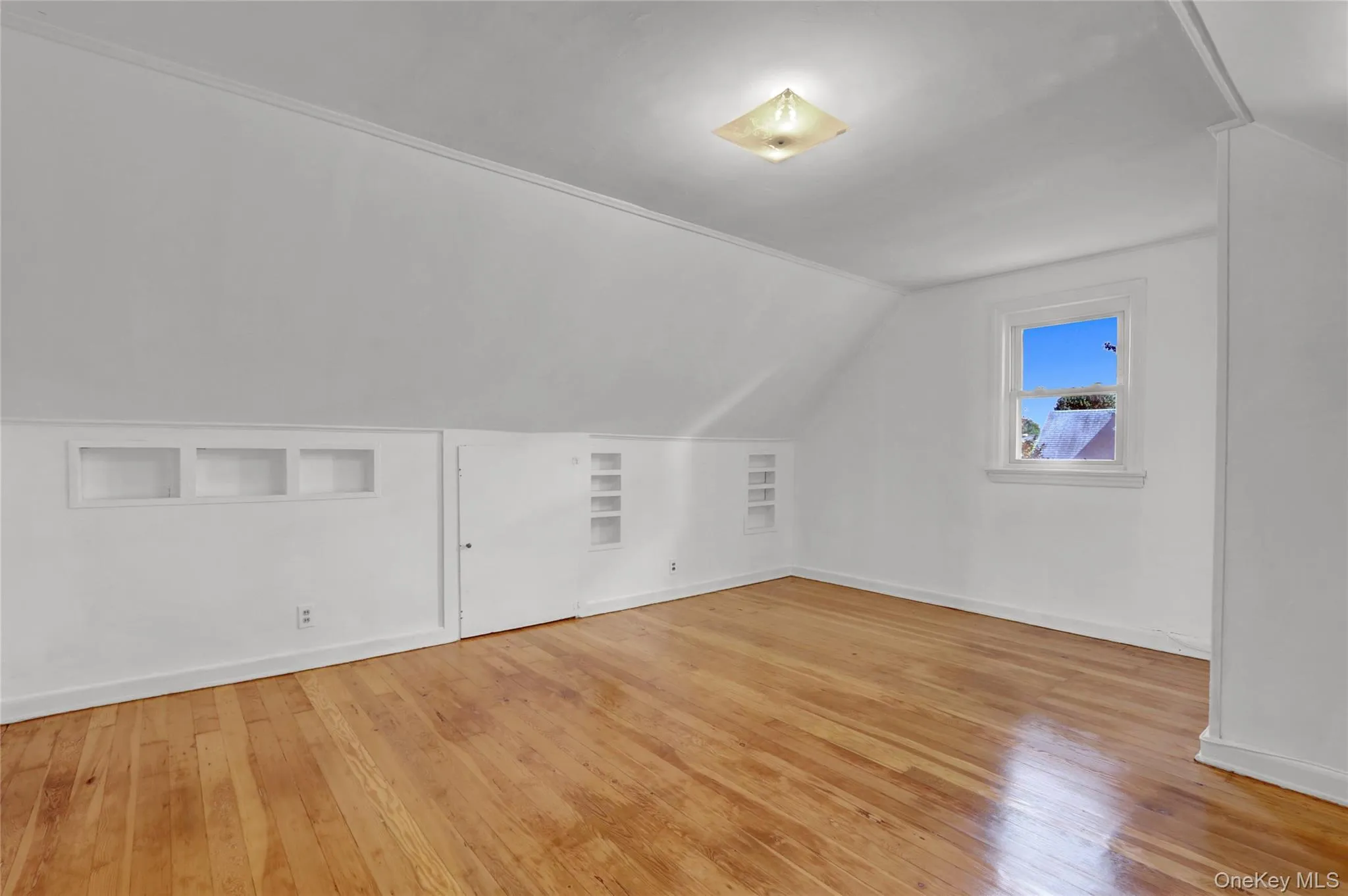 322 Harvard Road, Hempstead, NY, 4 Bedrooms Bedrooms, 7 Rooms Rooms,1 BathroomBathrooms,Residential Lease,For Rent,Harvard,0,1009348 322 Harvard Road, Hempstead, NY, 4 Bedrooms Bedrooms, 7 Rooms Rooms,1 BathroomBathrooms,Residential Lease,For Rent,Harvard,0,1009348