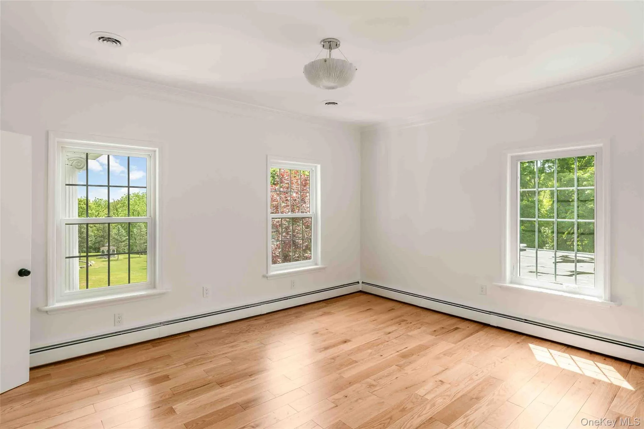 25 Glen Street, Kingston, NY, 3 Bedrooms Bedrooms, 9 Rooms Rooms,6 BathroomsBathrooms,Residential,For Rent,Glen,0,1009353 25 Glen Street, Kingston, NY, 3 Bedrooms Bedrooms, 9 Rooms Rooms,6 BathroomsBathrooms,Residential,For Rent,Glen,0,1009353