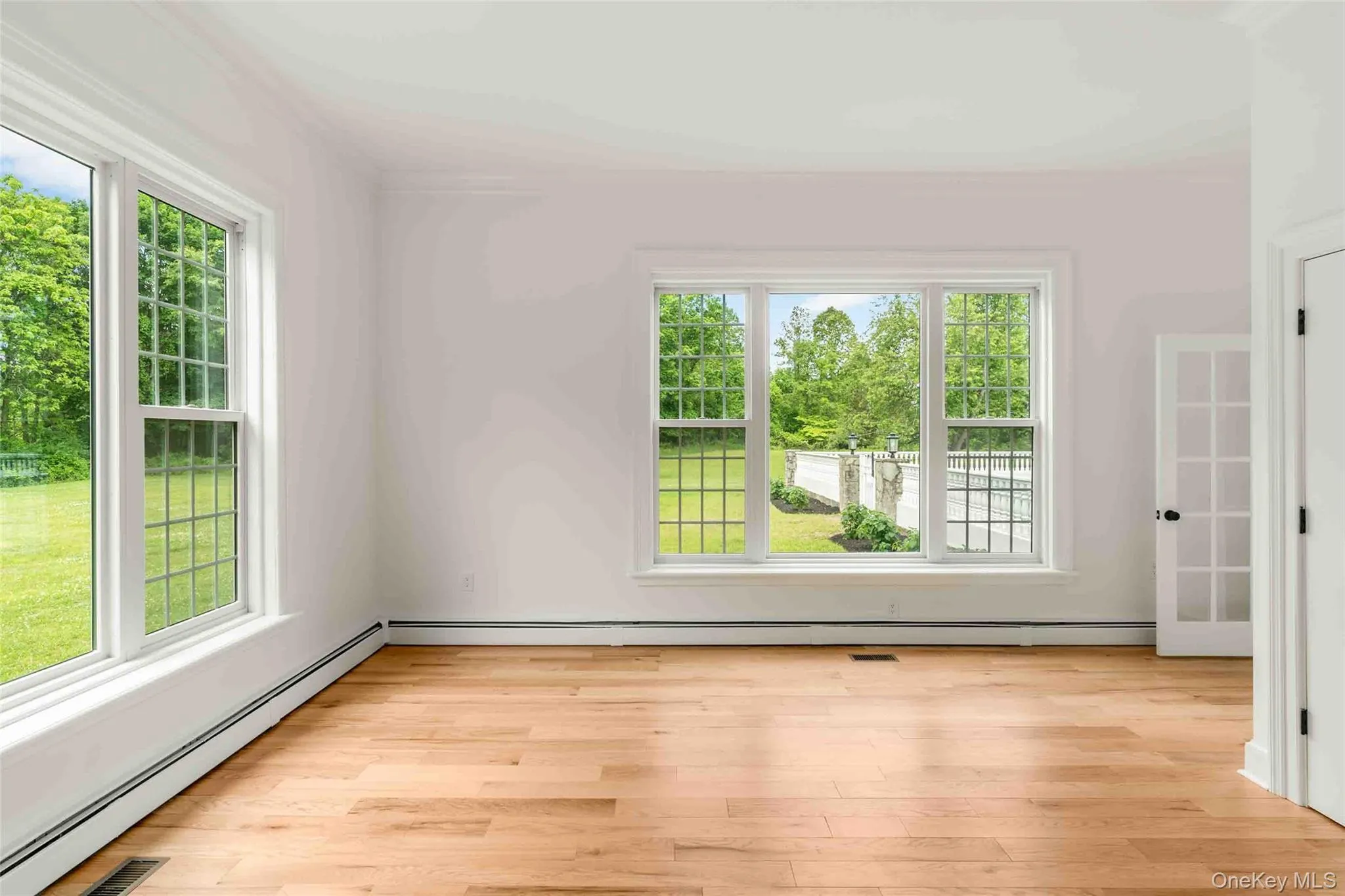 25 Glen Street, Kingston, NY, 3 Bedrooms Bedrooms, 9 Rooms Rooms,6 BathroomsBathrooms,Residential,For Rent,Glen,0,1009353 25 Glen Street, Kingston, NY, 3 Bedrooms Bedrooms, 9 Rooms Rooms,6 BathroomsBathrooms,Residential,For Rent,Glen,0,1009353