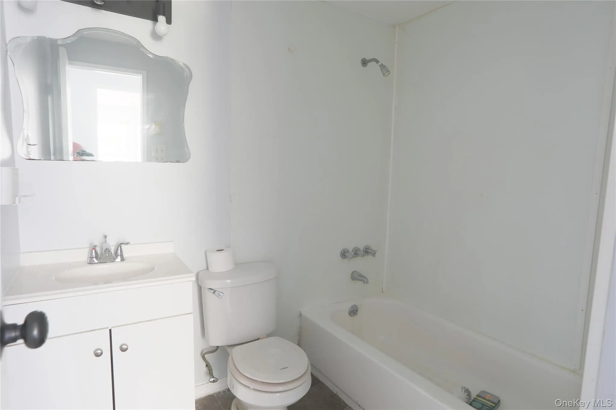 3 Valley Forge Court, Brookhaven, NY, 2 Bedrooms Bedrooms, 5 Rooms Rooms,1 BathroomBathrooms,Residential,For Rent,Valley Forge,0,1009354 3 Valley Forge Court, Brookhaven, NY, 2 Bedrooms Bedrooms, 5 Rooms Rooms,1 BathroomBathrooms,Residential,For Rent,Valley Forge,0,1009354