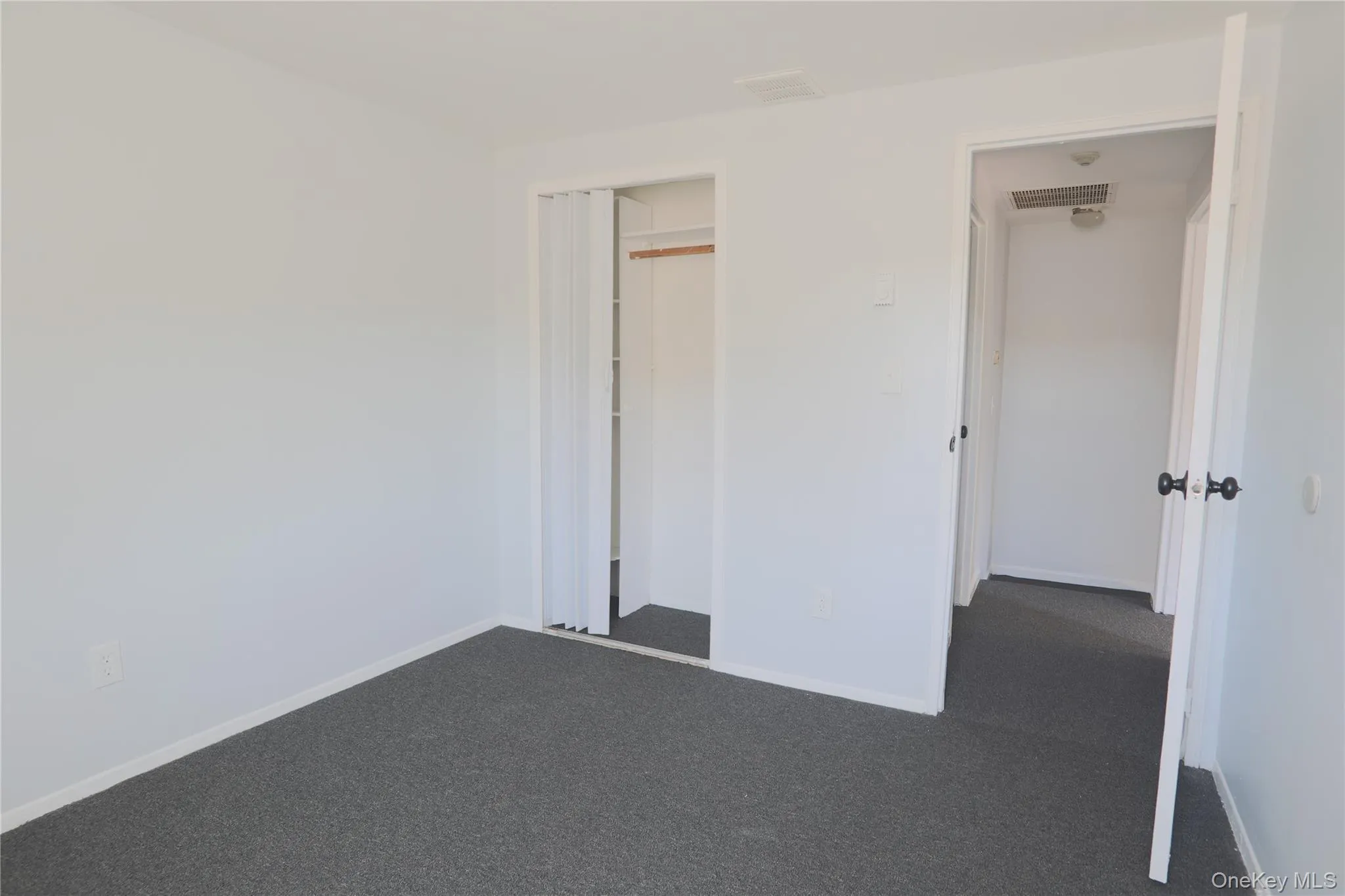 3 Valley Forge Court, Brookhaven, NY, 2 Bedrooms Bedrooms, 5 Rooms Rooms,1 BathroomBathrooms,Residential,For Rent,Valley Forge,0,1009354 3 Valley Forge Court, Brookhaven, NY, 2 Bedrooms Bedrooms, 5 Rooms Rooms,1 BathroomBathrooms,Residential,For Rent,Valley Forge,0,1009354