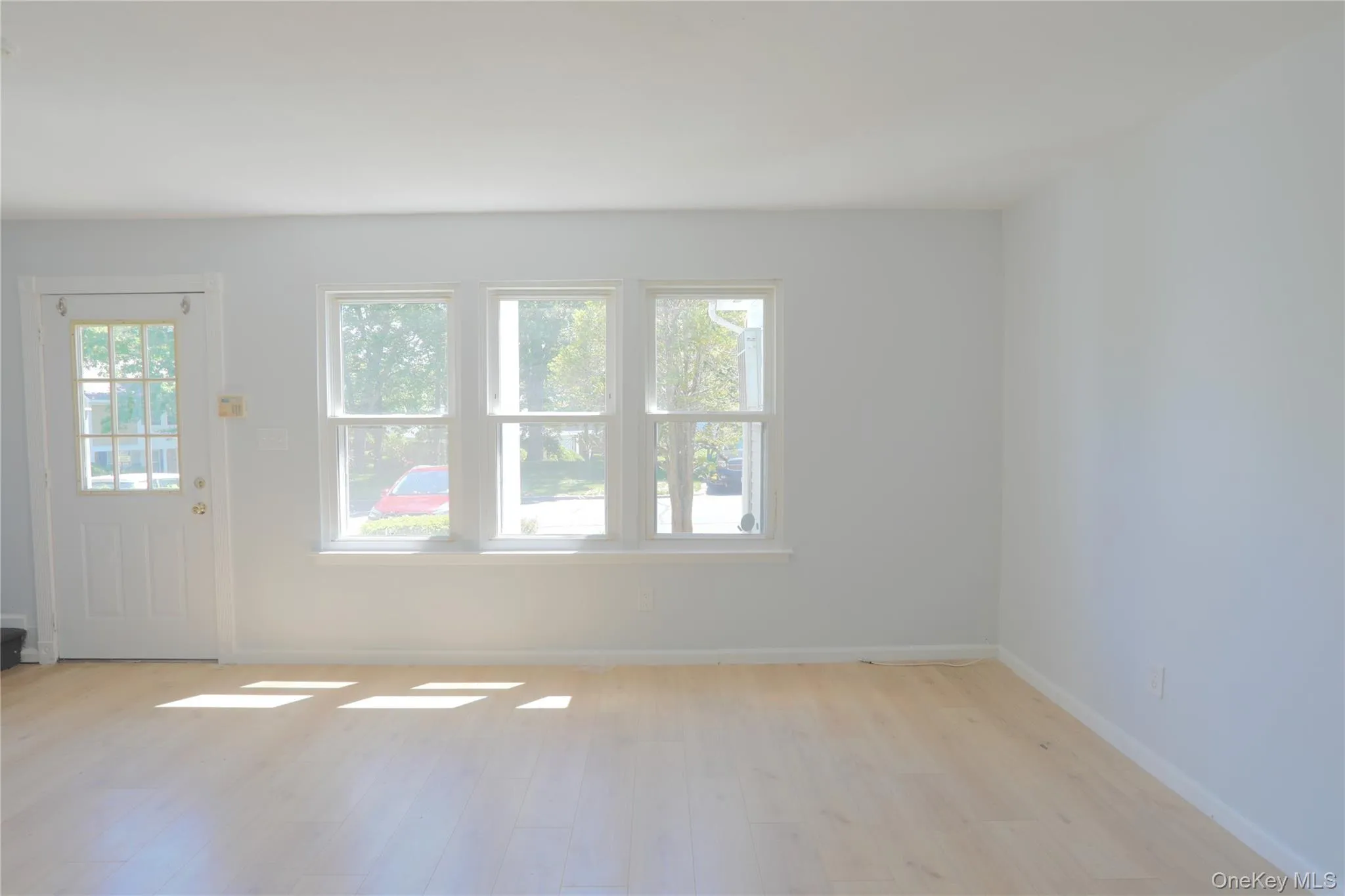 3 Valley Forge Court, Brookhaven, NY, 2 Bedrooms Bedrooms, 5 Rooms Rooms,1 BathroomBathrooms,Residential,For Rent,Valley Forge,0,1009354 3 Valley Forge Court, Brookhaven, NY, 2 Bedrooms Bedrooms, 5 Rooms Rooms,1 BathroomBathrooms,Residential,For Rent,Valley Forge,0,1009354