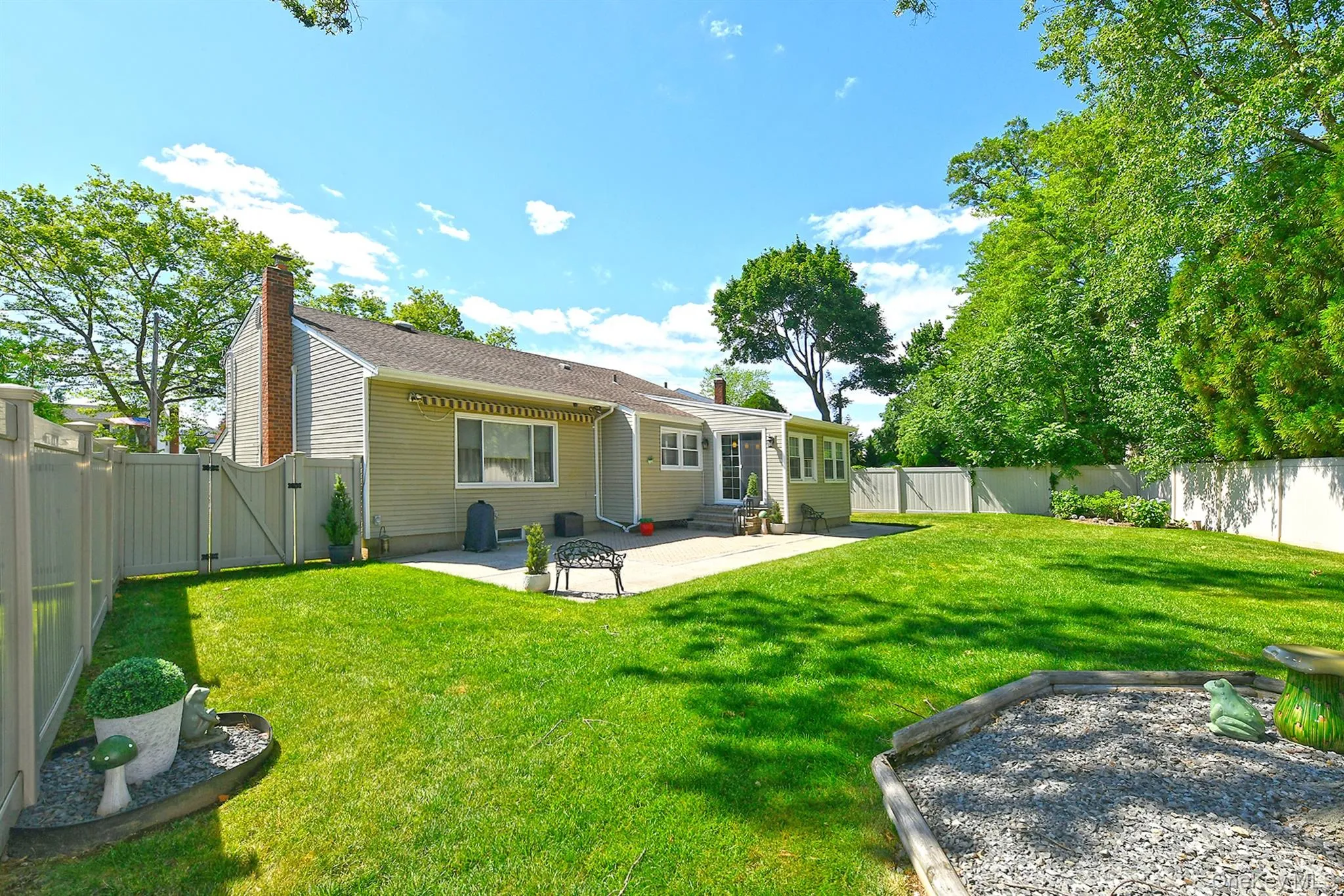 2432 Kayron Lane, Hempstead, NY, 3 Bedrooms Bedrooms, 8 Rooms Rooms,2 BathroomsBathrooms,Residential,For Rent,Kayron,0,1009357 2432 Kayron Lane, Hempstead, NY, 3 Bedrooms Bedrooms, 8 Rooms Rooms,2 BathroomsBathrooms,Residential,For Rent,Kayron,0,1009357