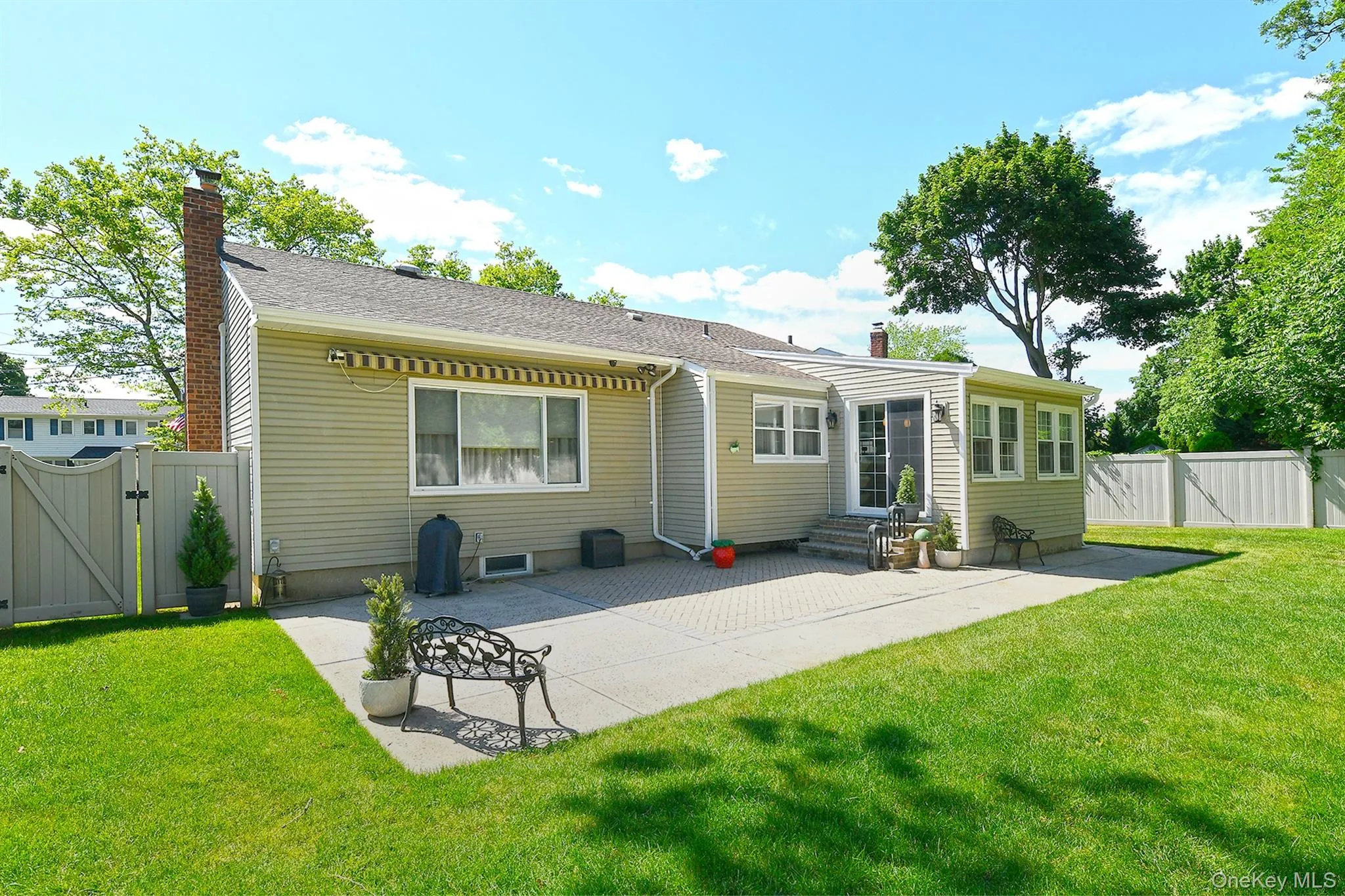 2432 Kayron Lane, Hempstead, NY, 3 Bedrooms Bedrooms, 8 Rooms Rooms,2 BathroomsBathrooms,Residential,For Rent,Kayron,0,1009357 2432 Kayron Lane, Hempstead, NY, 3 Bedrooms Bedrooms, 8 Rooms Rooms,2 BathroomsBathrooms,Residential,For Rent,Kayron,0,1009357