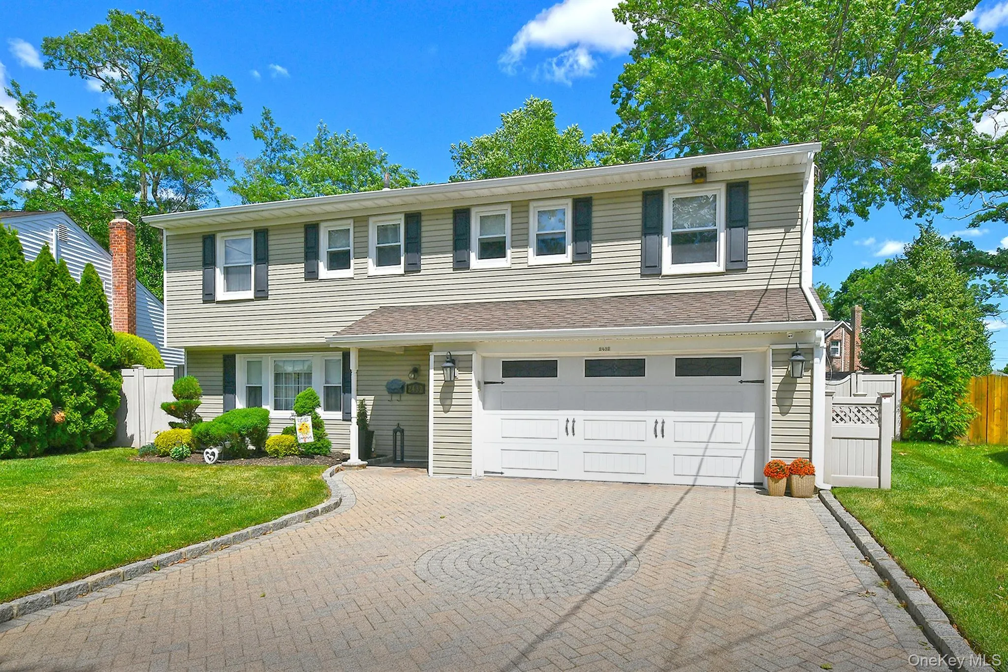 2432 Kayron Lane, Hempstead, NY, 3 Bedrooms Bedrooms, 8 Rooms Rooms,2 BathroomsBathrooms,Residential,For Rent,Kayron,0,1009357 2432 Kayron Lane, Hempstead, NY, 3 Bedrooms Bedrooms, 8 Rooms Rooms,2 BathroomsBathrooms,Residential,For Rent,Kayron,0,1009357
