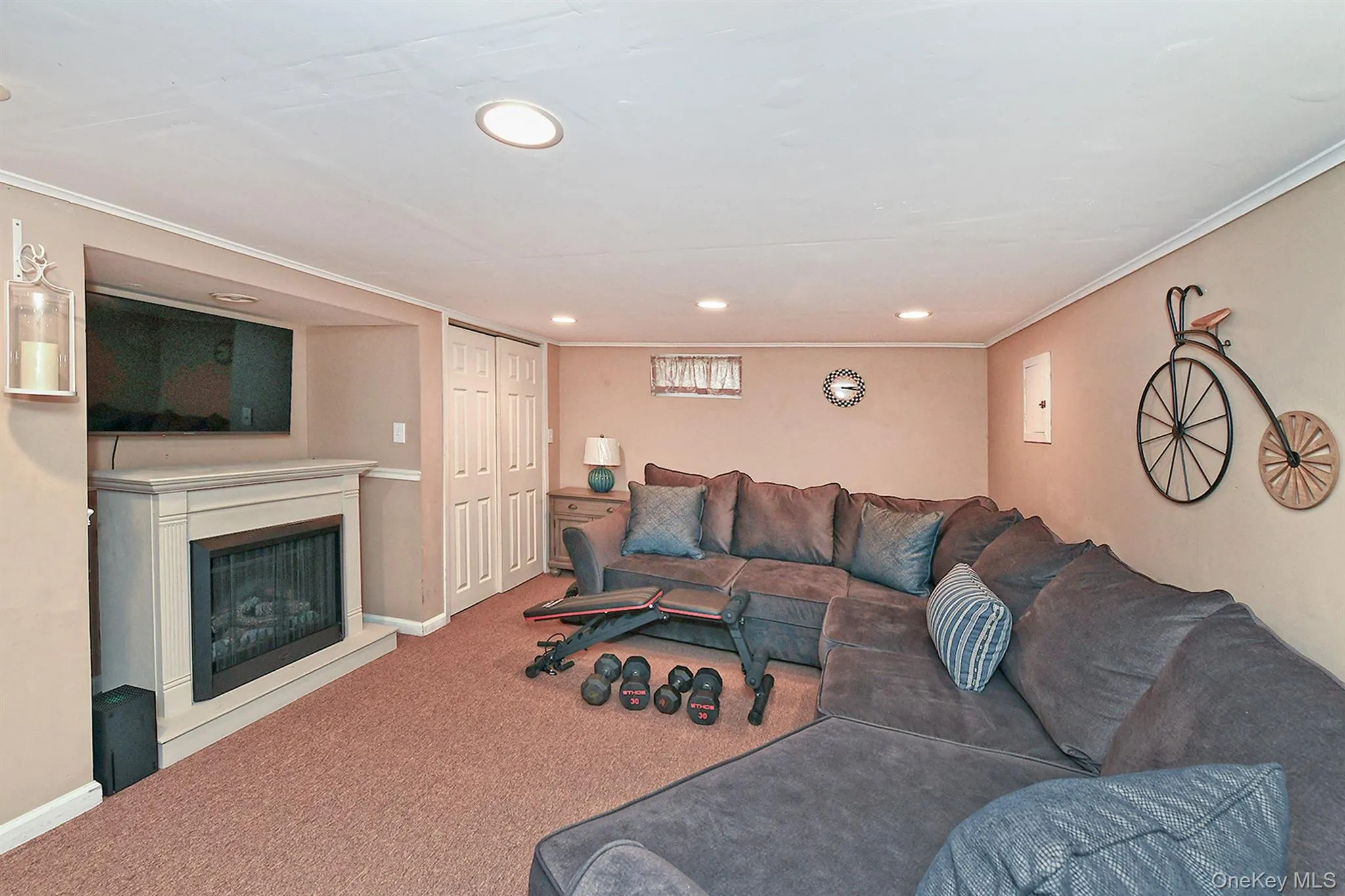 2432 Kayron Lane, Hempstead, NY, 3 Bedrooms Bedrooms, 8 Rooms Rooms,2 BathroomsBathrooms,Residential,For Rent,Kayron,0,1009357 2432 Kayron Lane, Hempstead, NY, 3 Bedrooms Bedrooms, 8 Rooms Rooms,2 BathroomsBathrooms,Residential,For Rent,Kayron,0,1009357