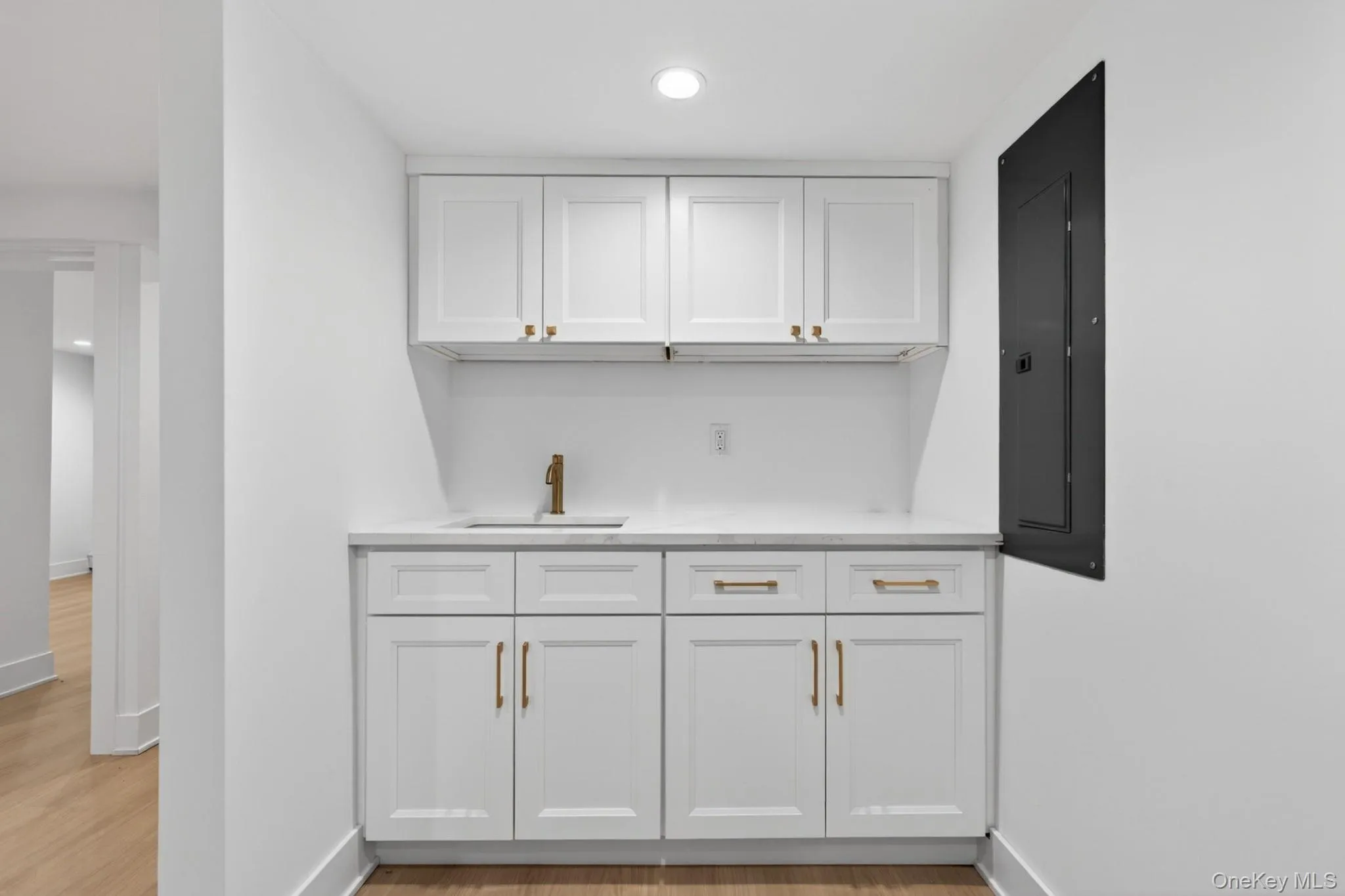 85 Kenneth Avenue, Huntington, NY, 4 Bedrooms Bedrooms, 7 Rooms Rooms,2 BathroomsBathrooms,Residential,For Rent,Kenneth,0,1009359 85 Kenneth Avenue, Huntington, NY, 4 Bedrooms Bedrooms, 7 Rooms Rooms,2 BathroomsBathrooms,Residential,For Rent,Kenneth,0,1009359