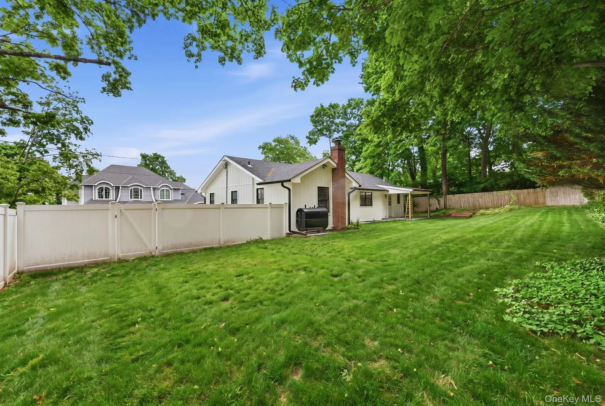 85 Kenneth Avenue, Huntington, NY, 4 Bedrooms Bedrooms, 7 Rooms Rooms,2 BathroomsBathrooms,Residential,For Rent,Kenneth,0,1009359 85 Kenneth Avenue, Huntington, NY, 4 Bedrooms Bedrooms, 7 Rooms Rooms,2 BathroomsBathrooms,Residential,For Rent,Kenneth,0,1009359
