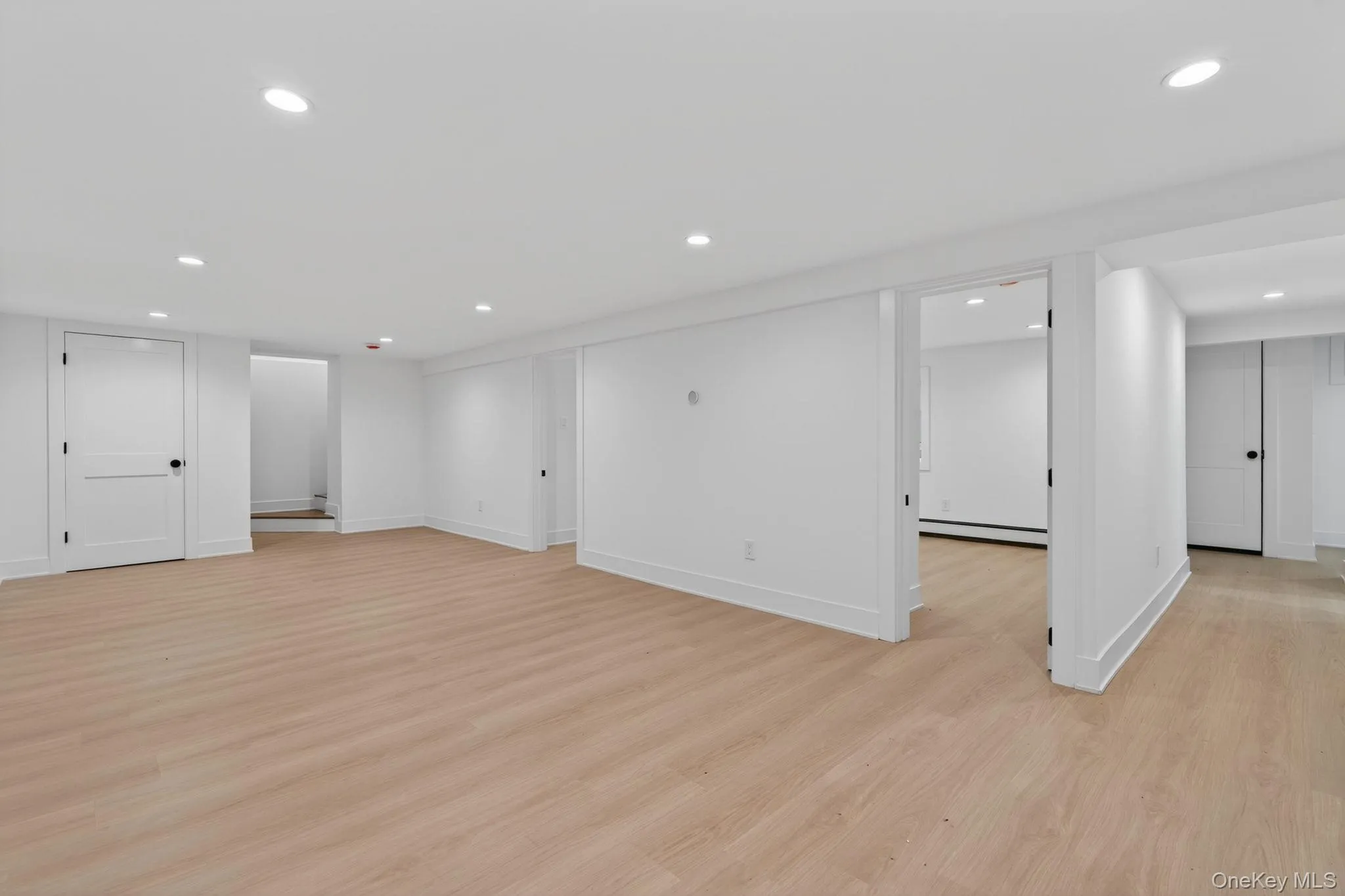 85 Kenneth Avenue, Huntington, NY, 4 Bedrooms Bedrooms, 7 Rooms Rooms,2 BathroomsBathrooms,Residential,For Rent,Kenneth,0,1009359 85 Kenneth Avenue, Huntington, NY, 4 Bedrooms Bedrooms, 7 Rooms Rooms,2 BathroomsBathrooms,Residential,For Rent,Kenneth,0,1009359