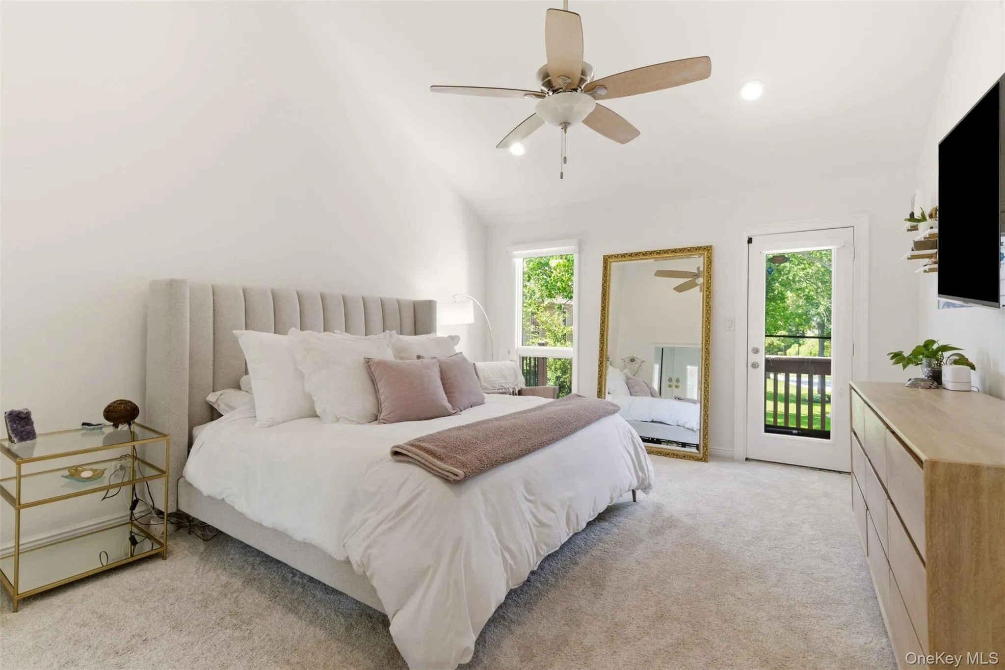 67 Villas Circle, Huntington, NY, 3 Bedrooms Bedrooms, 6 Rooms Rooms,2 BathroomsBathrooms,Residential,For Rent,Villas,0,1009369 67 Villas Circle, Huntington, NY, 3 Bedrooms Bedrooms, 6 Rooms Rooms,2 BathroomsBathrooms,Residential,For Rent,Villas,0,1009369