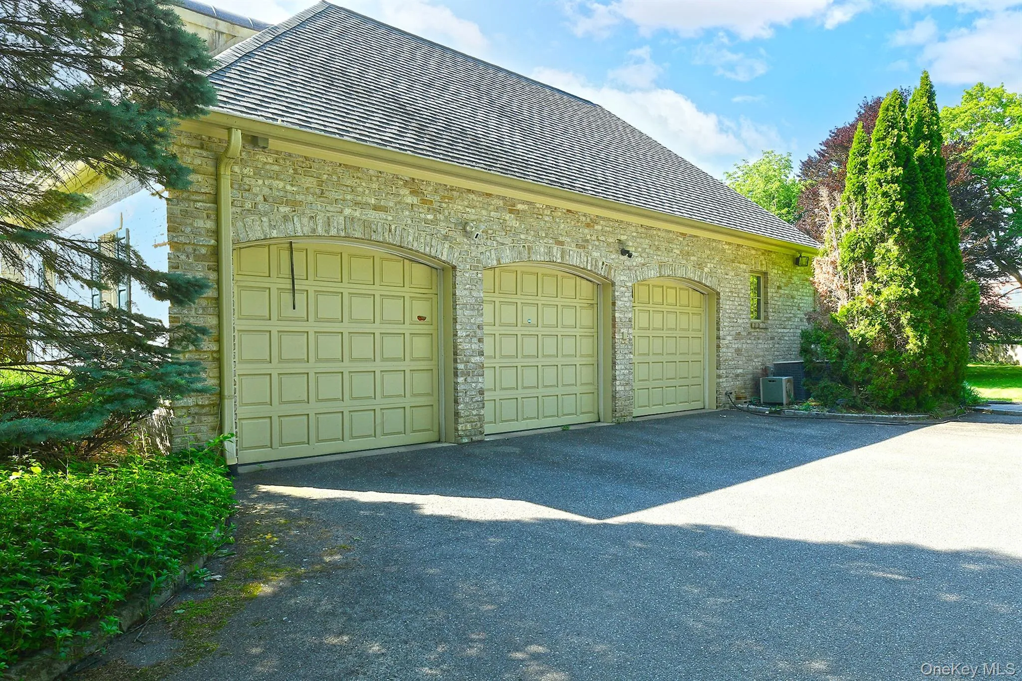 14 Norgate Road, Oyster Bay, NY, 5 Bedrooms Bedrooms, 10 Rooms Rooms,4 BathroomsBathrooms,Residential,For Rent,Norgate,0,1009371 14 Norgate Road, Oyster Bay, NY, 5 Bedrooms Bedrooms, 10 Rooms Rooms,4 BathroomsBathrooms,Residential,For Rent,Norgate,0,1009371